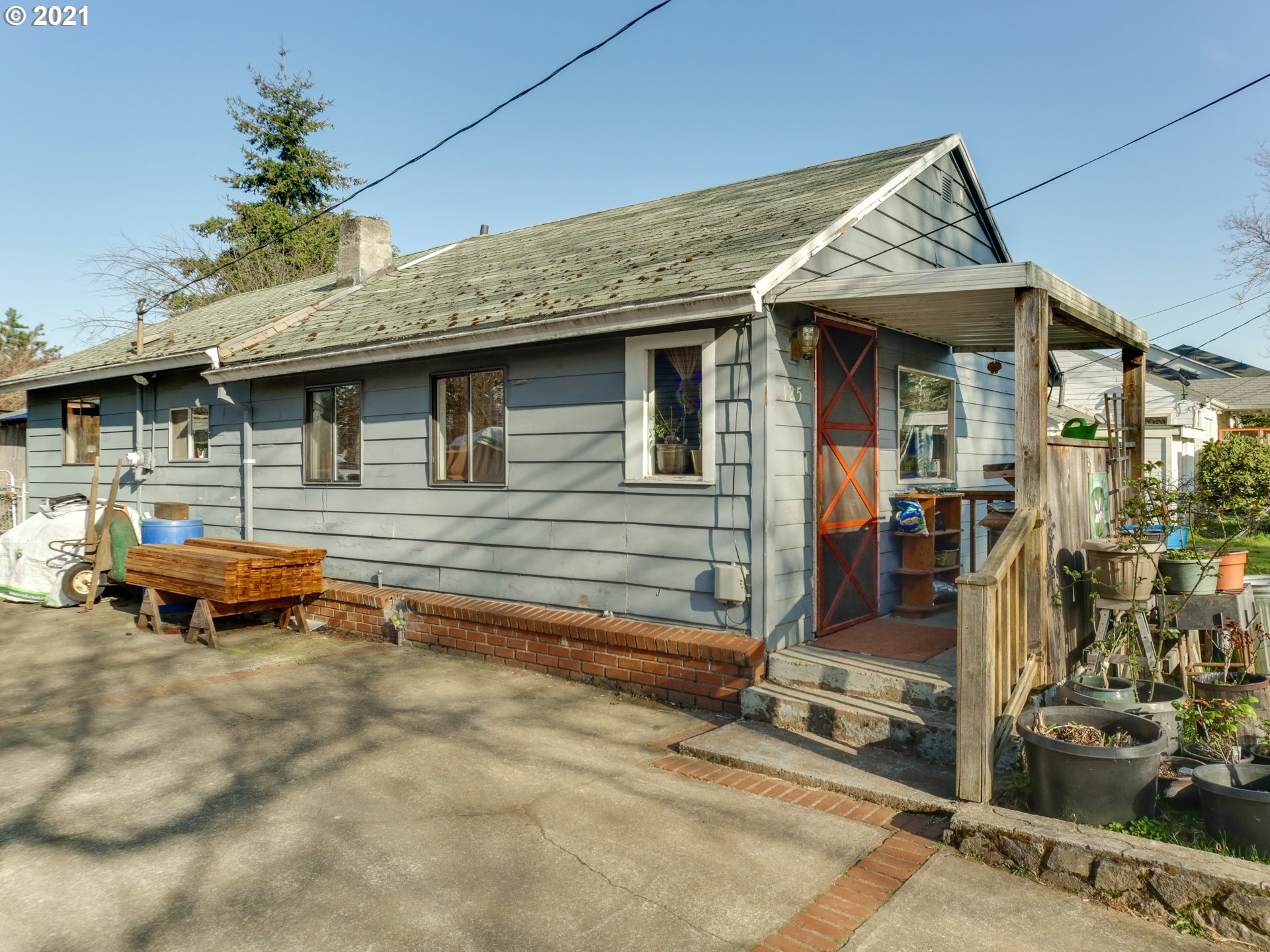 125 SE 106TH AVE (1 of 16)