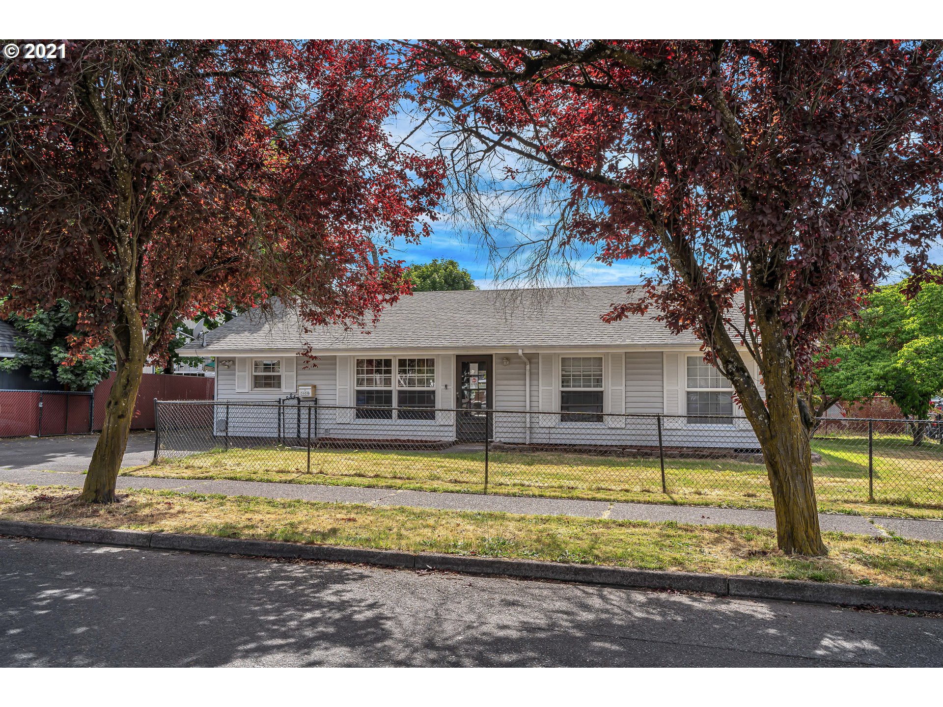 5909 SE 97TH AVE (1 of 20)