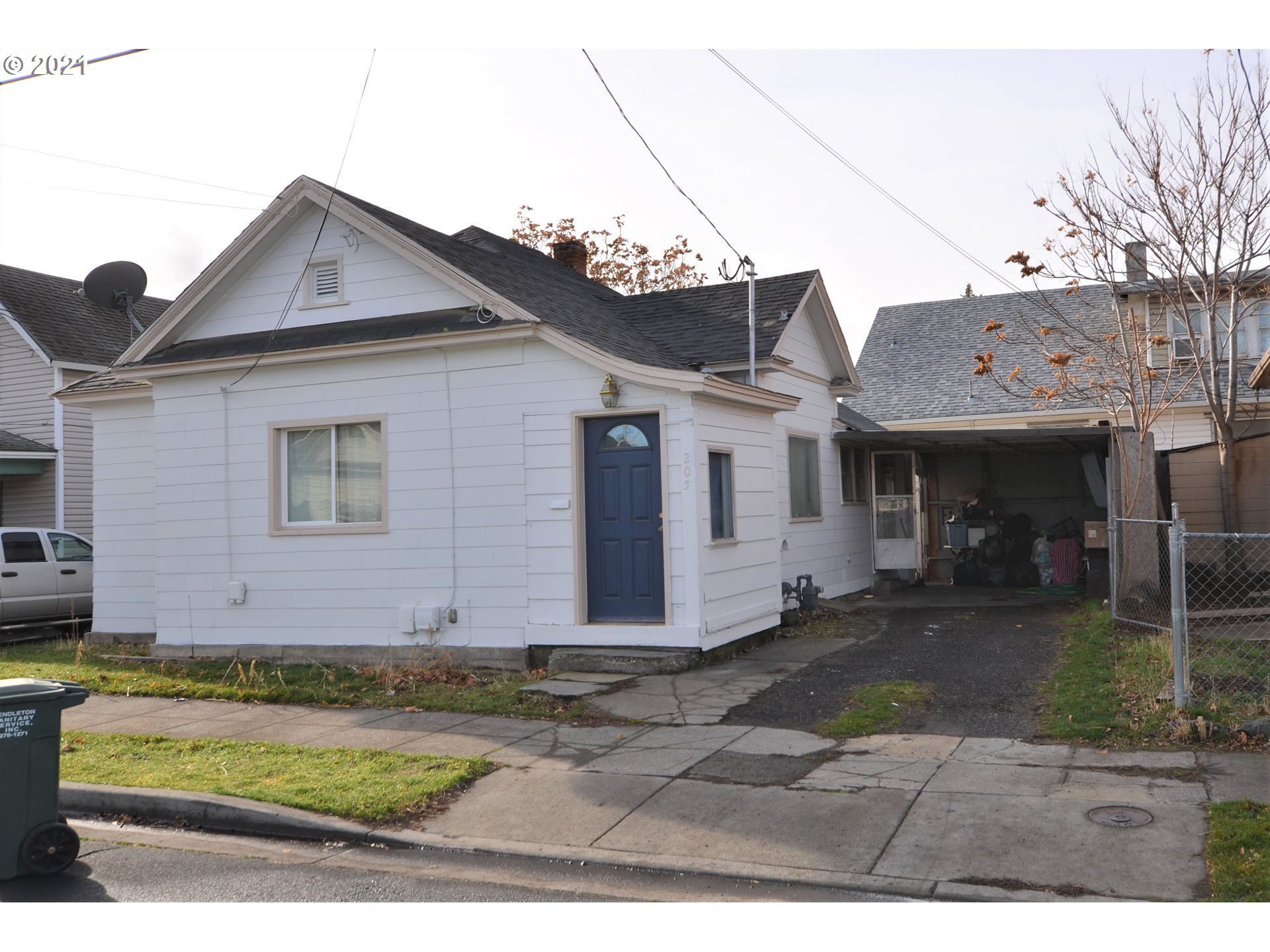 205 SW 6TH (1 of 15)