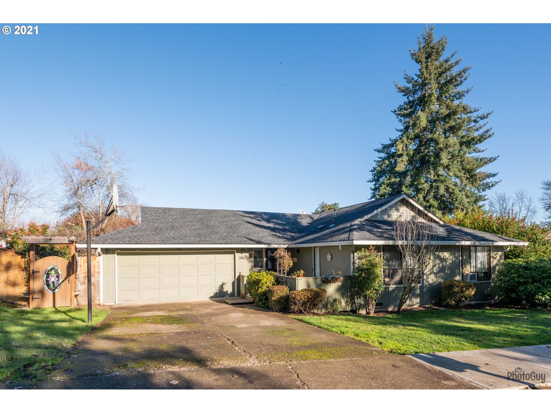 3867 KEVINGTON AVE (1 of 26)
