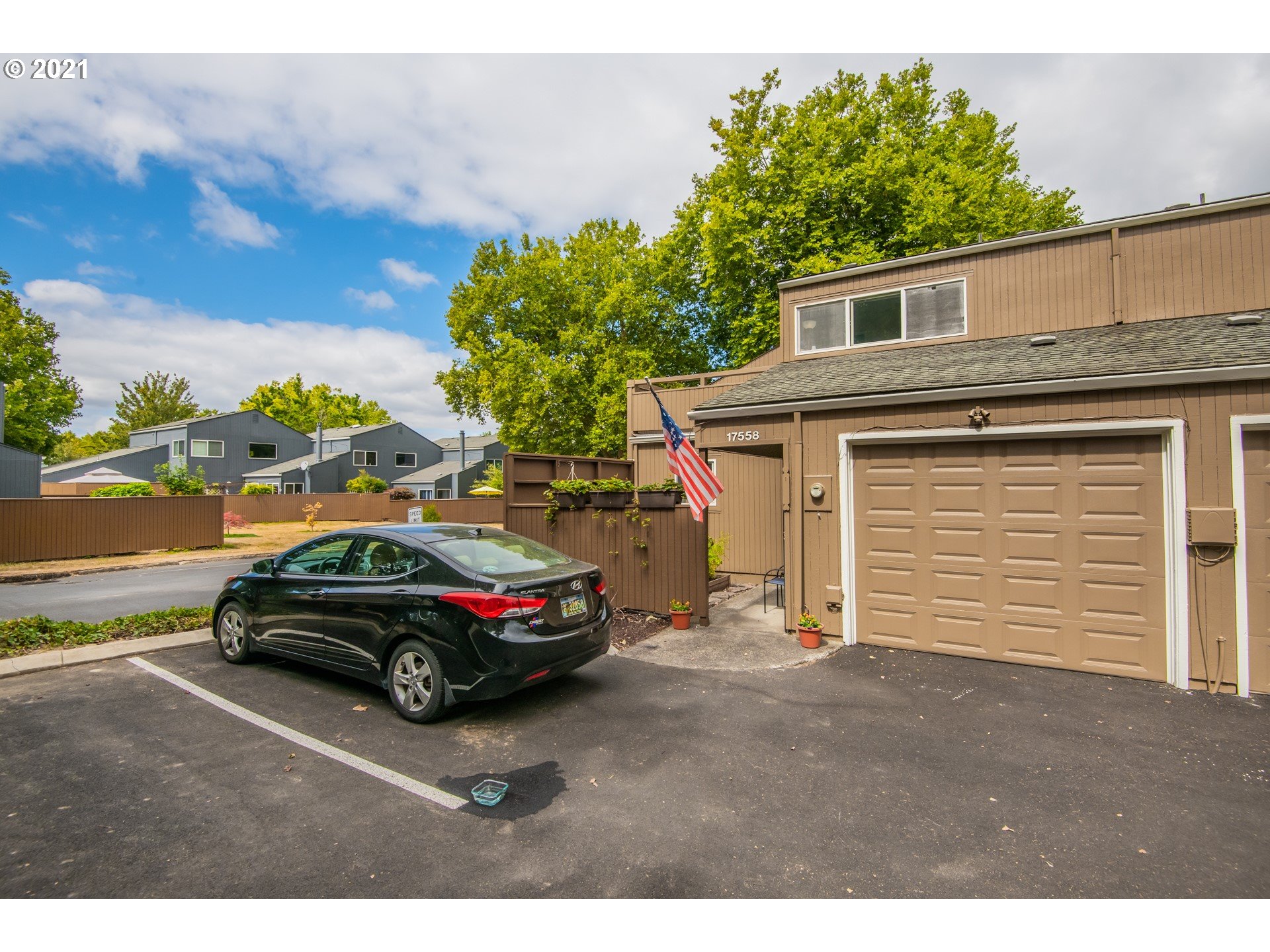 17558 NW SHOREWOOD DR (1 of 29)