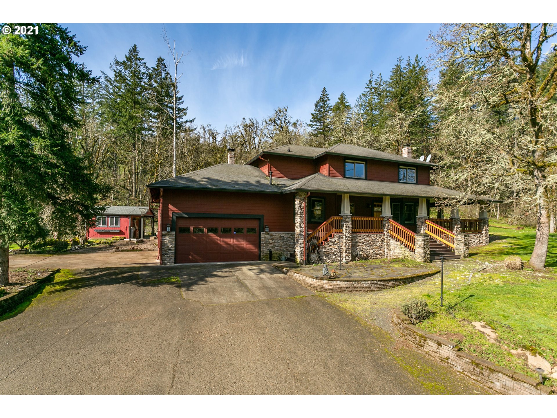 231 SW FOREST COVE RD (1 of 32)
