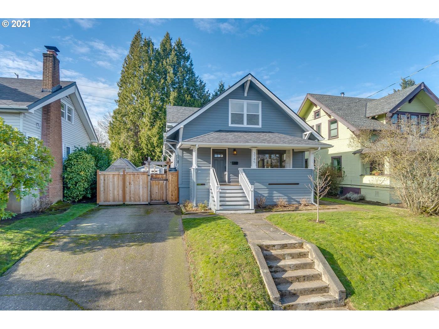 3745 SE 10TH AVE (1 of 30)