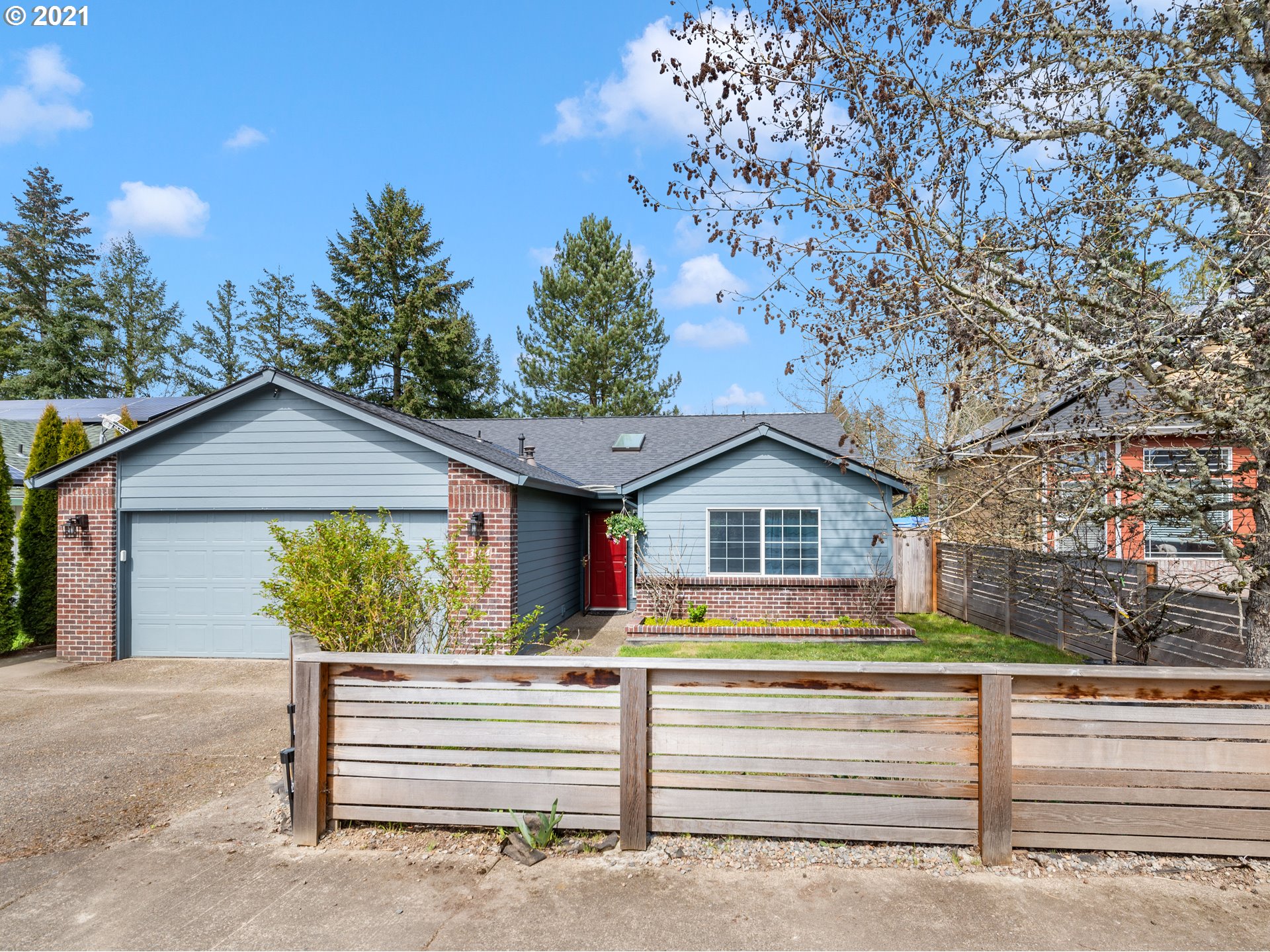 314 SE 68TH AVE (1 of 32)