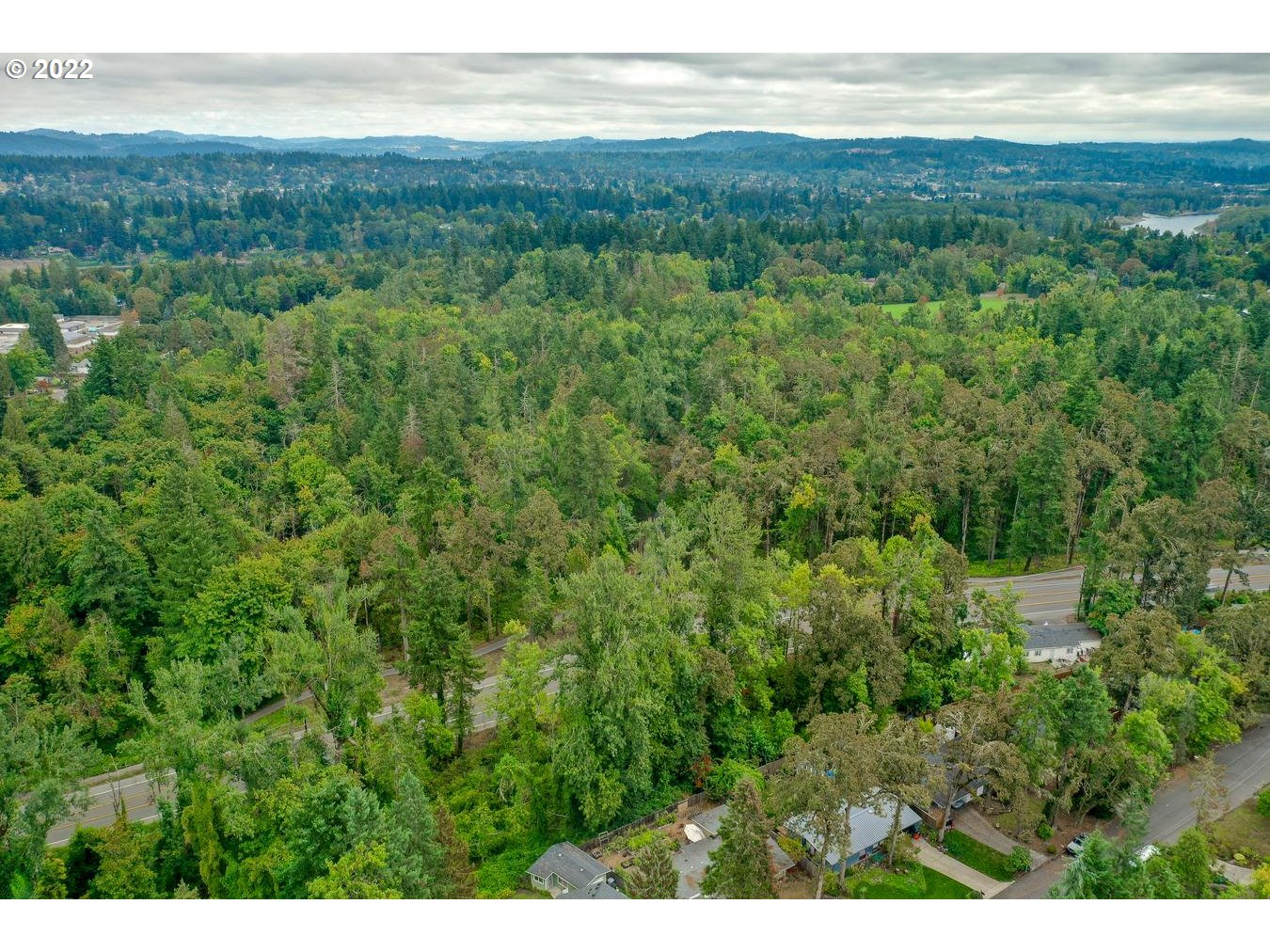 19885 Willamette Dr, West Linn, OR 97068