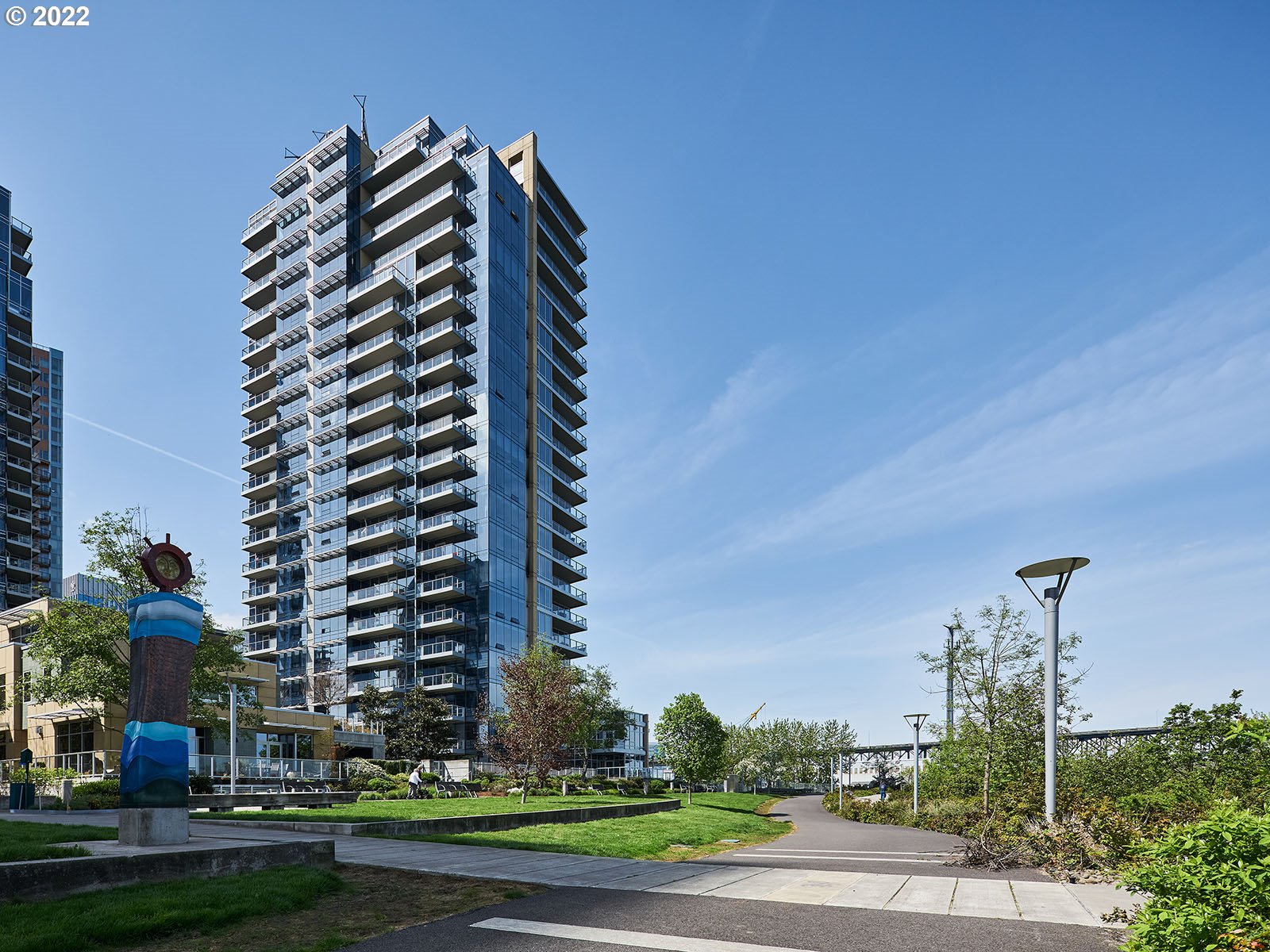 Browse active condo listings in SOUTH WATERFRONT