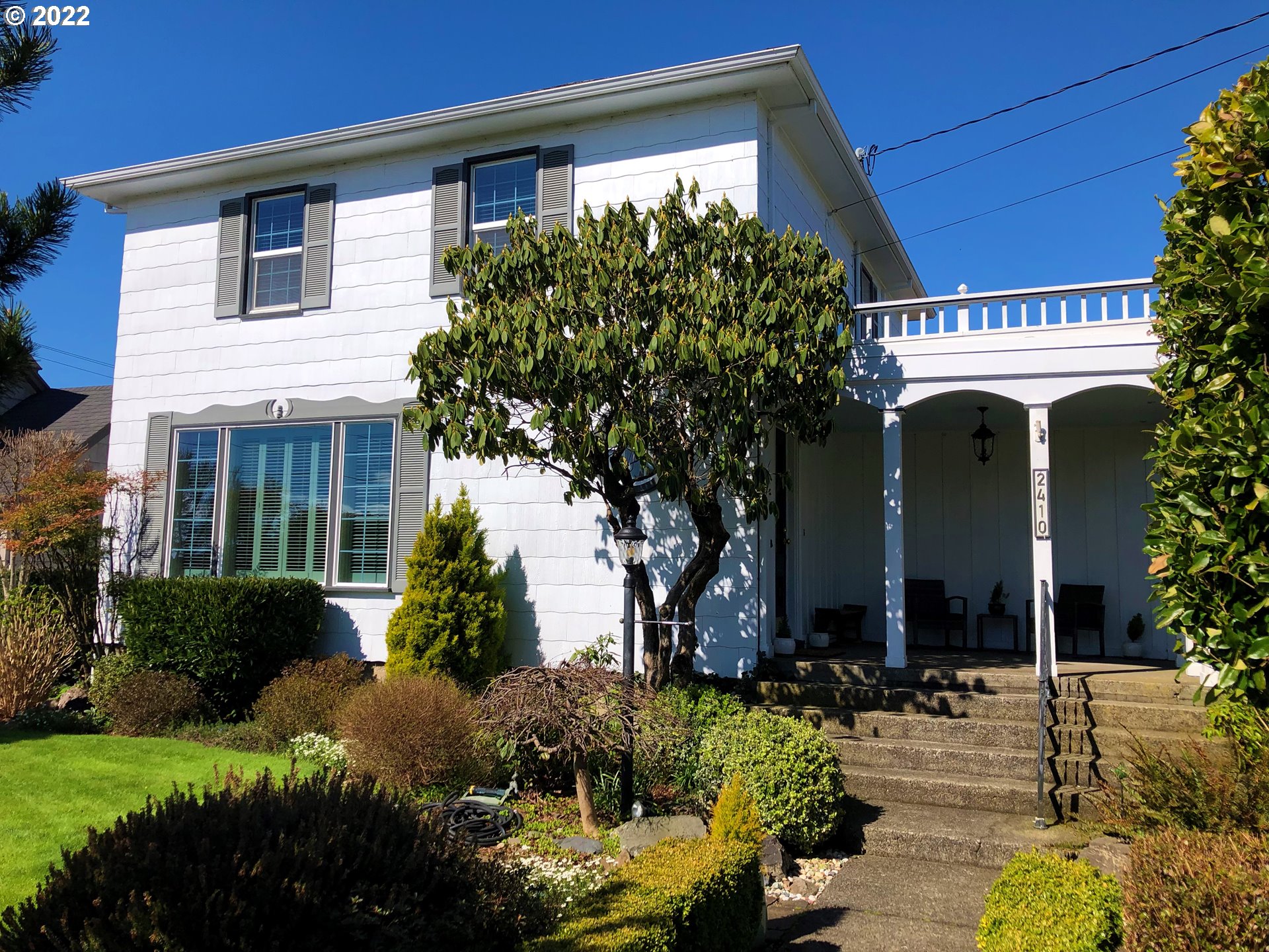 2410-4th-st-tillamook-or-97141