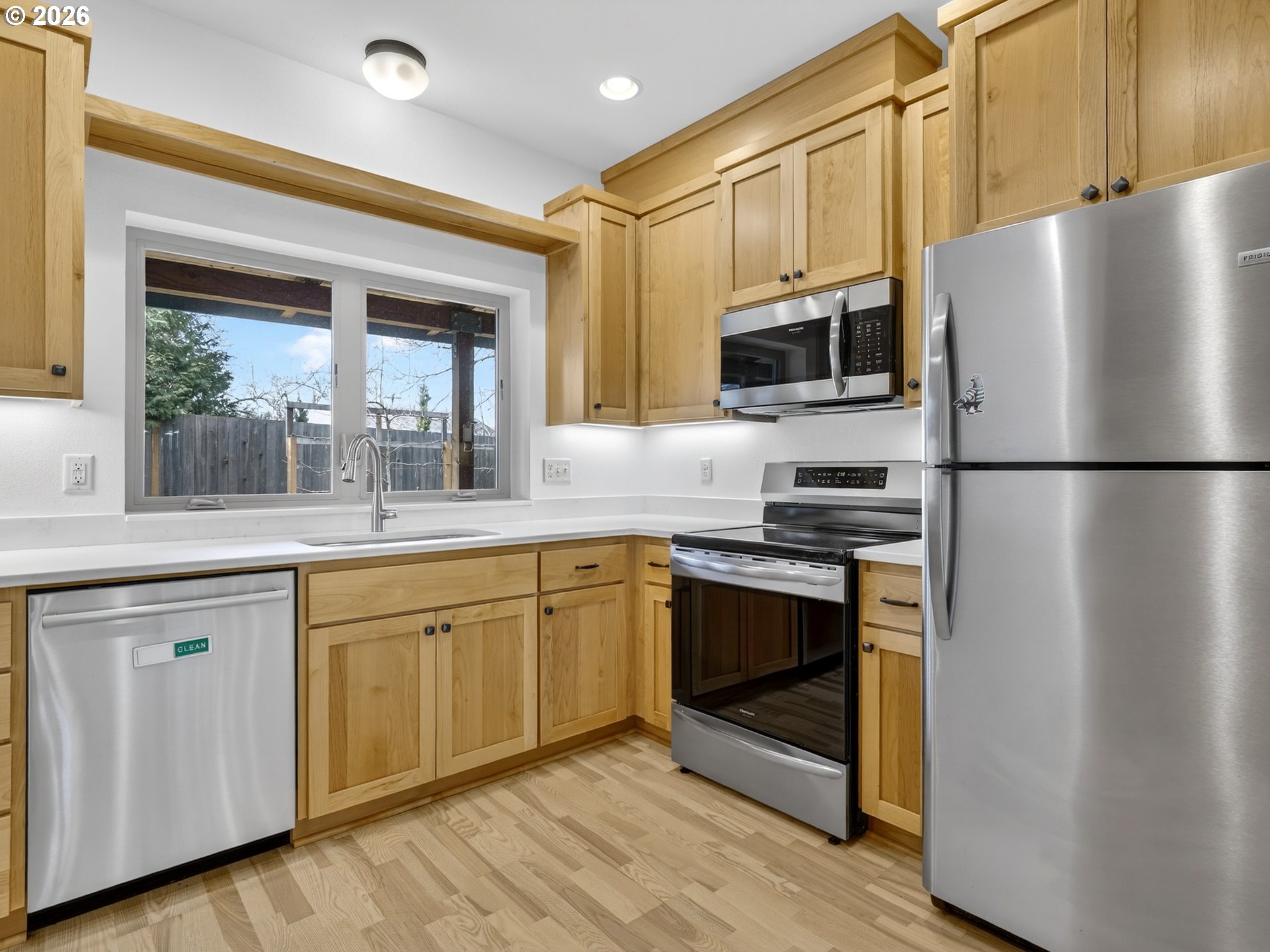 Photo #3: 100291455 Listing: Photo #3