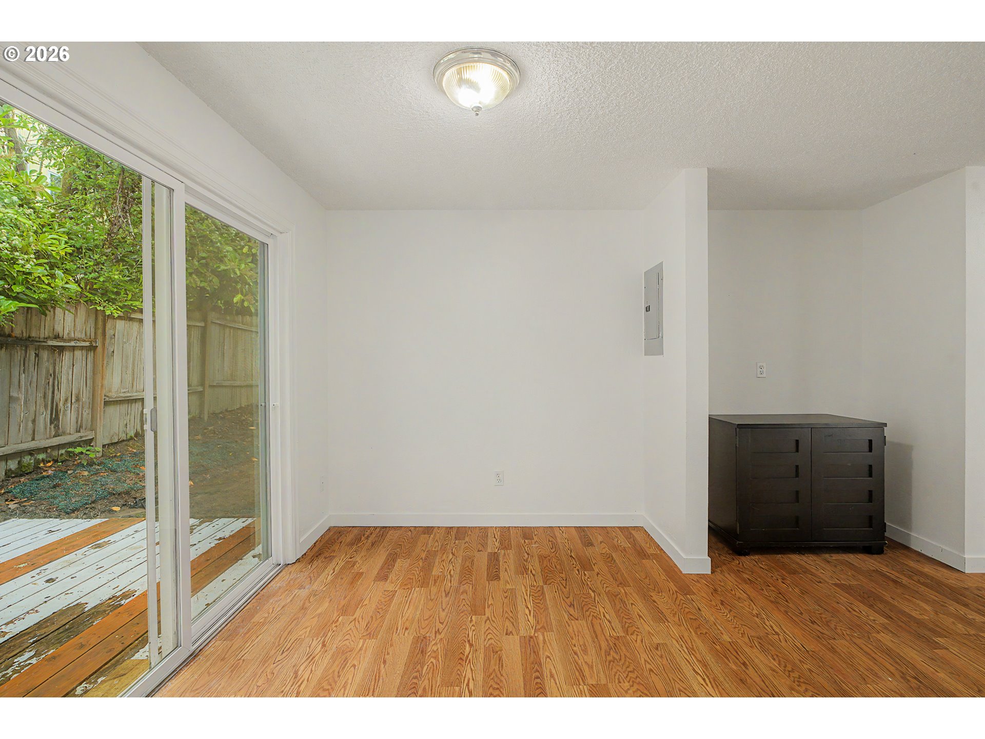 Photo #8: 100491587 Listing: Photo #8