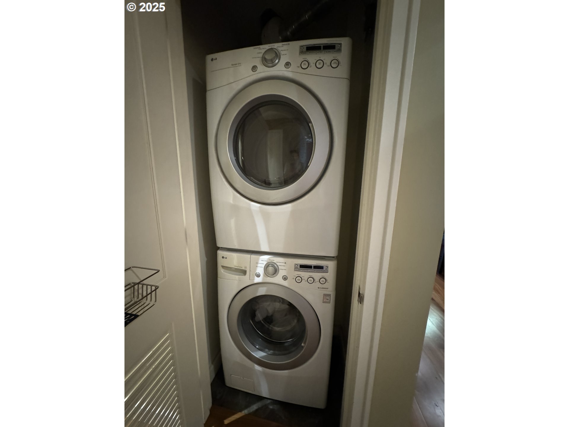 Photo #15: 100908023 Listing: Photo #15