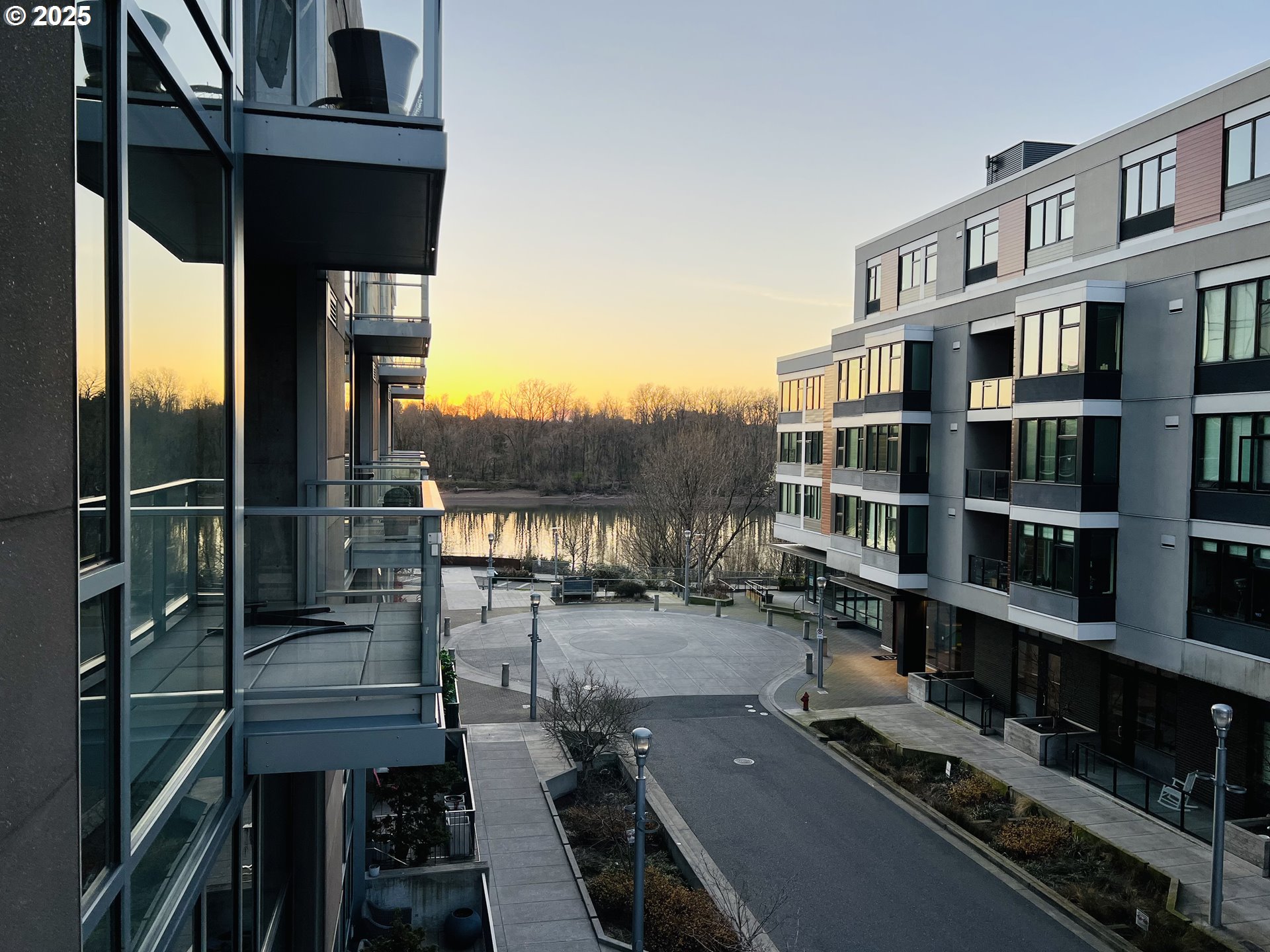 Photo #5: 100908023 Listing: Photo #5