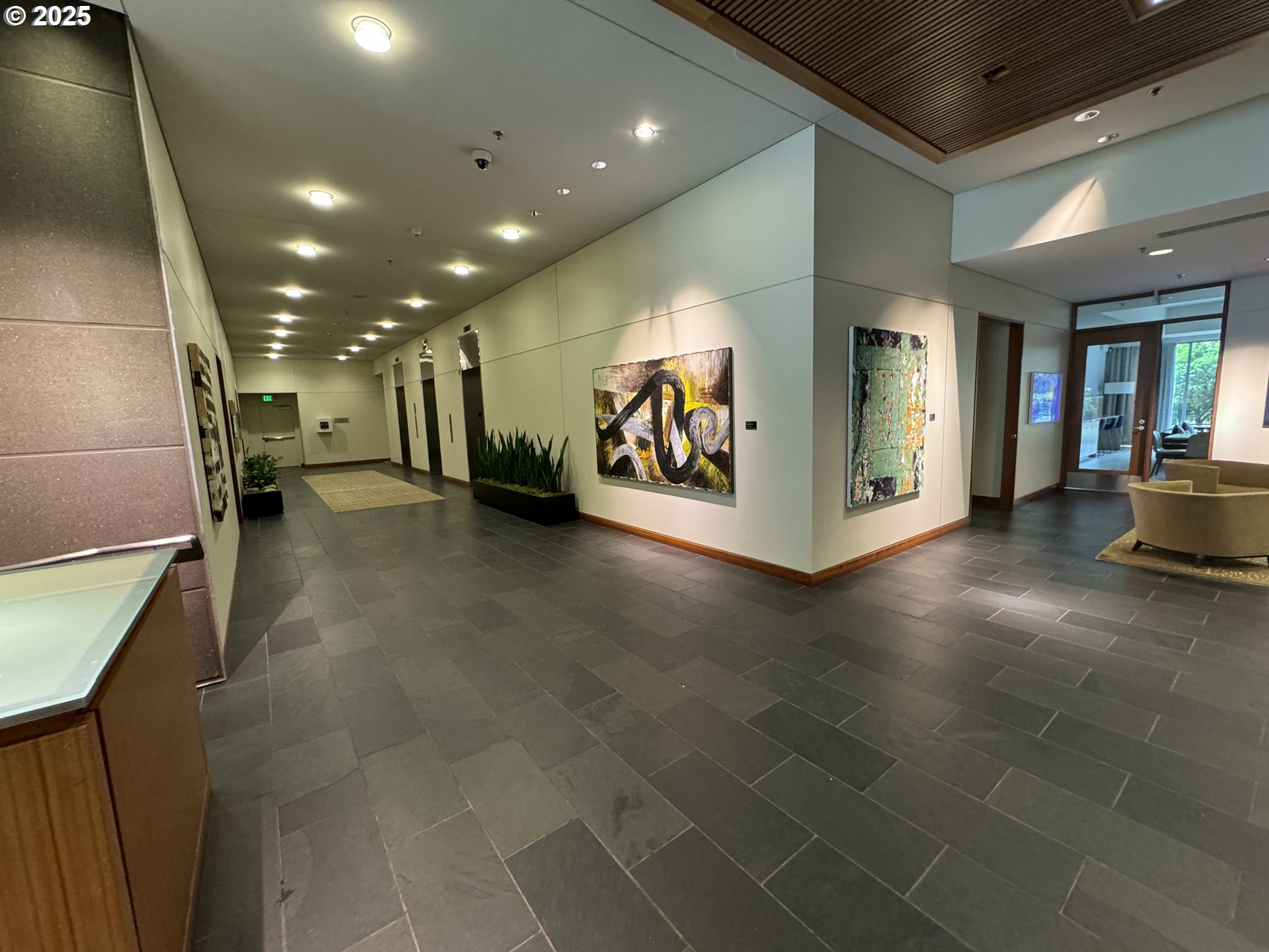 Photo #3: 100908023 Listing: Photo #3