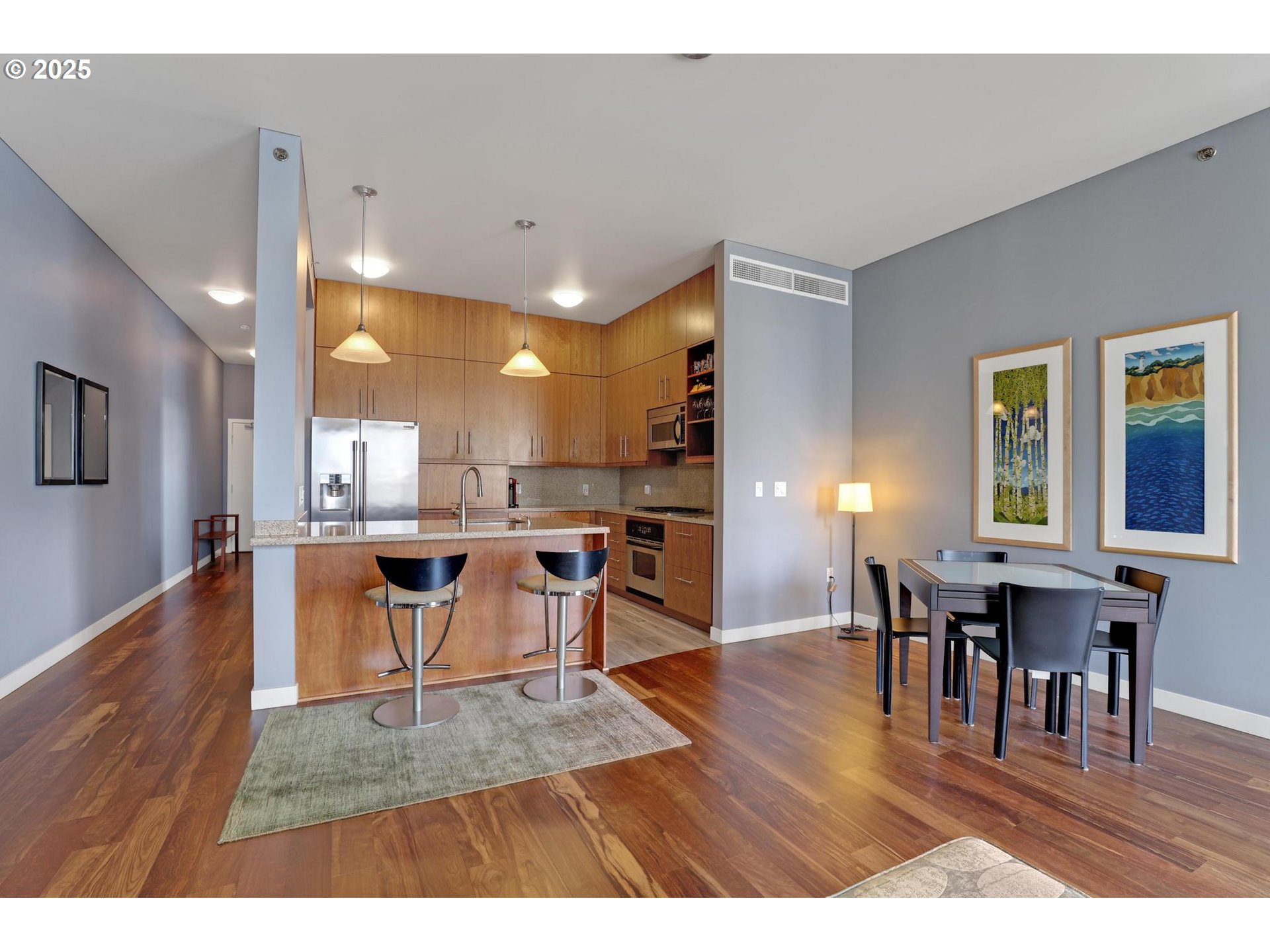 Photo #8: 100987343 Listing: Photo #8