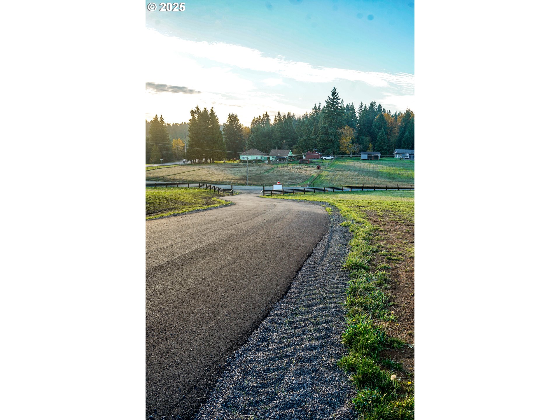 161 Cooper Hill CT, Castle Rock, WA, 98611