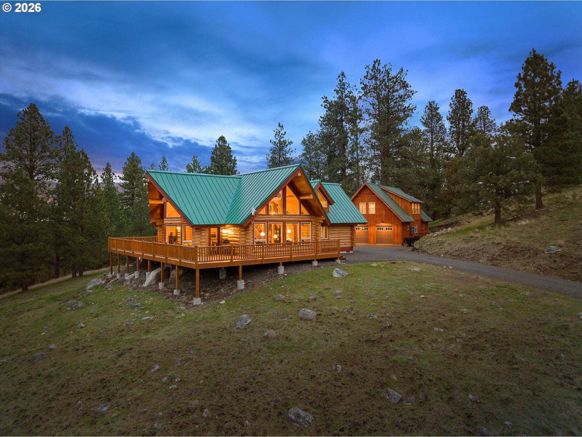 2430 WILSON DR, Eugene, OR, 97405