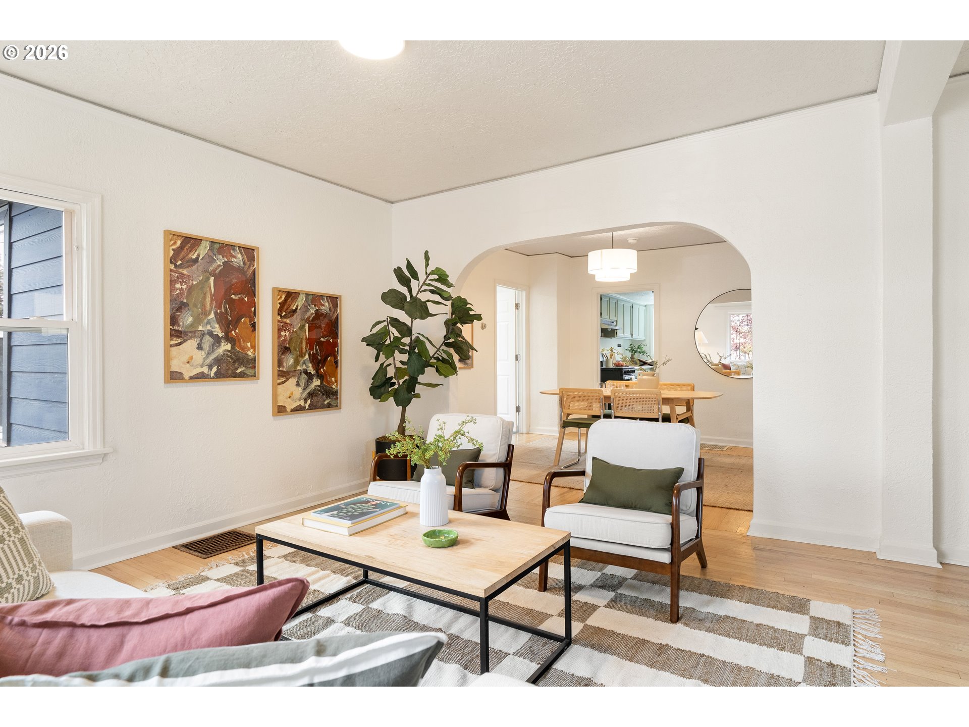 8306 SE TAYLOR CT, Portland, OR, 97216