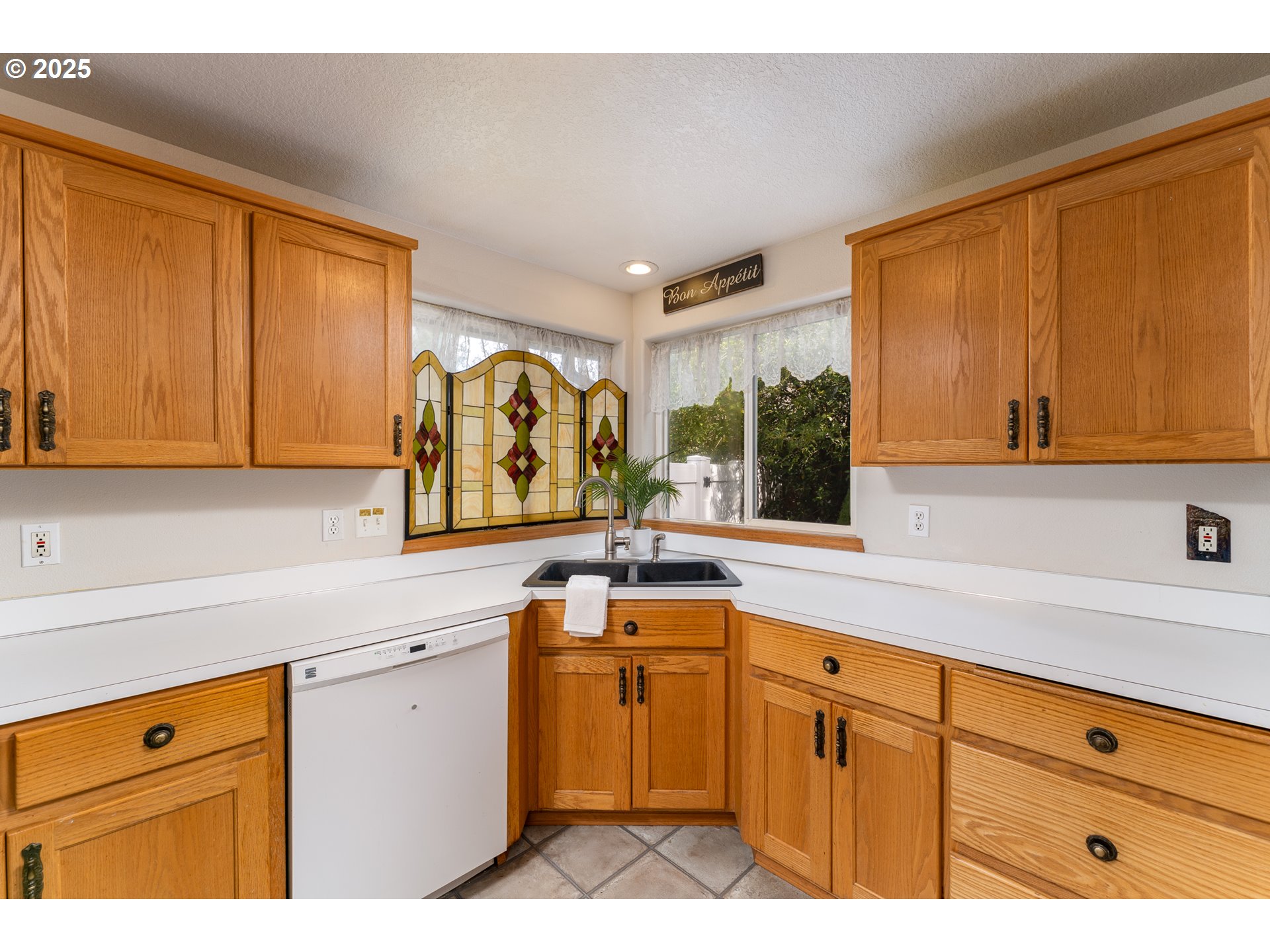 1108 N HADLEY RD, Newberg, OR, 97132