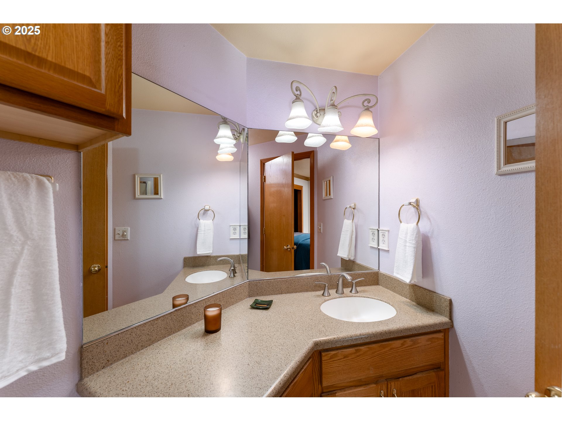 1108 N HADLEY RD, Newberg, OR, 97132