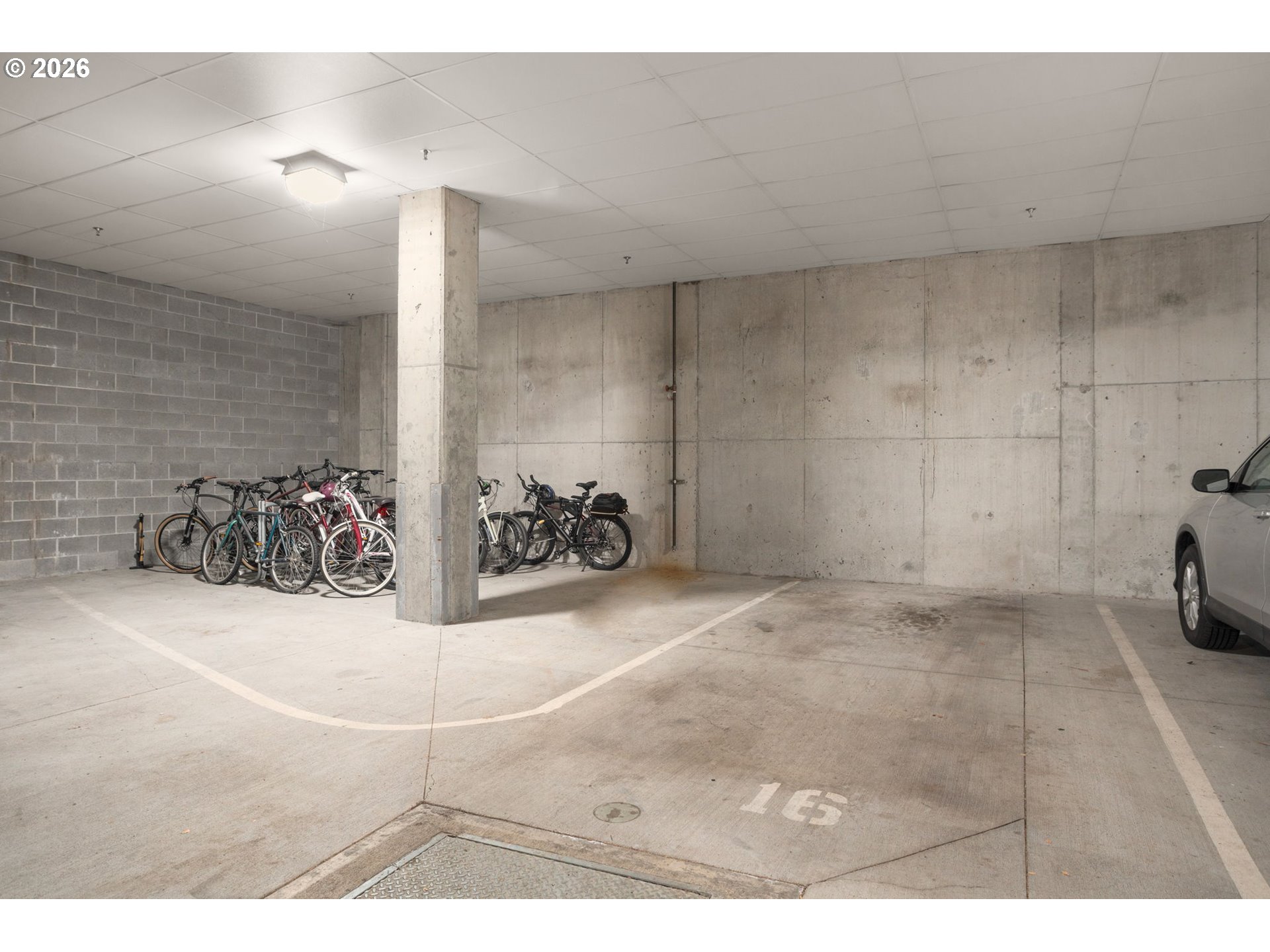 Photo #16: 102324754 Listing: Photo #16