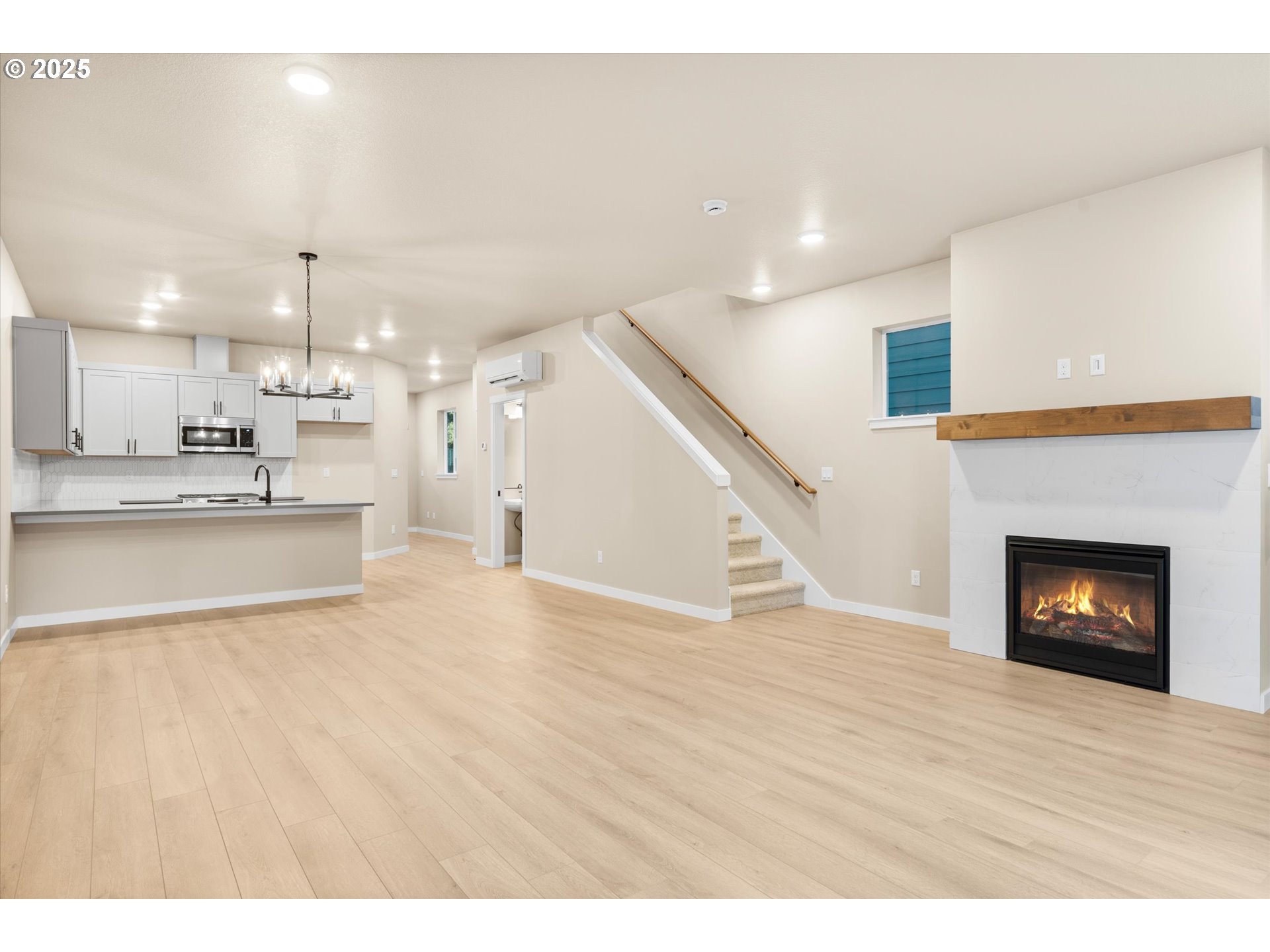 Photo #16: 102802734 Listing: Photo #16