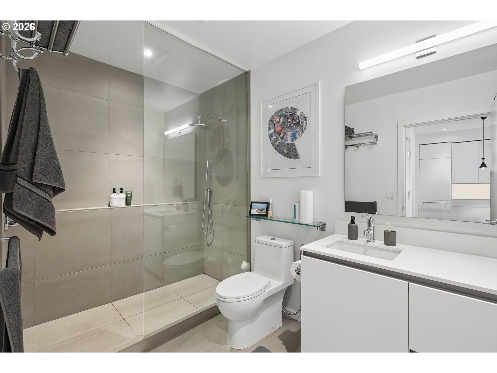 Photo #2: 102958956 Listing: Photo #2