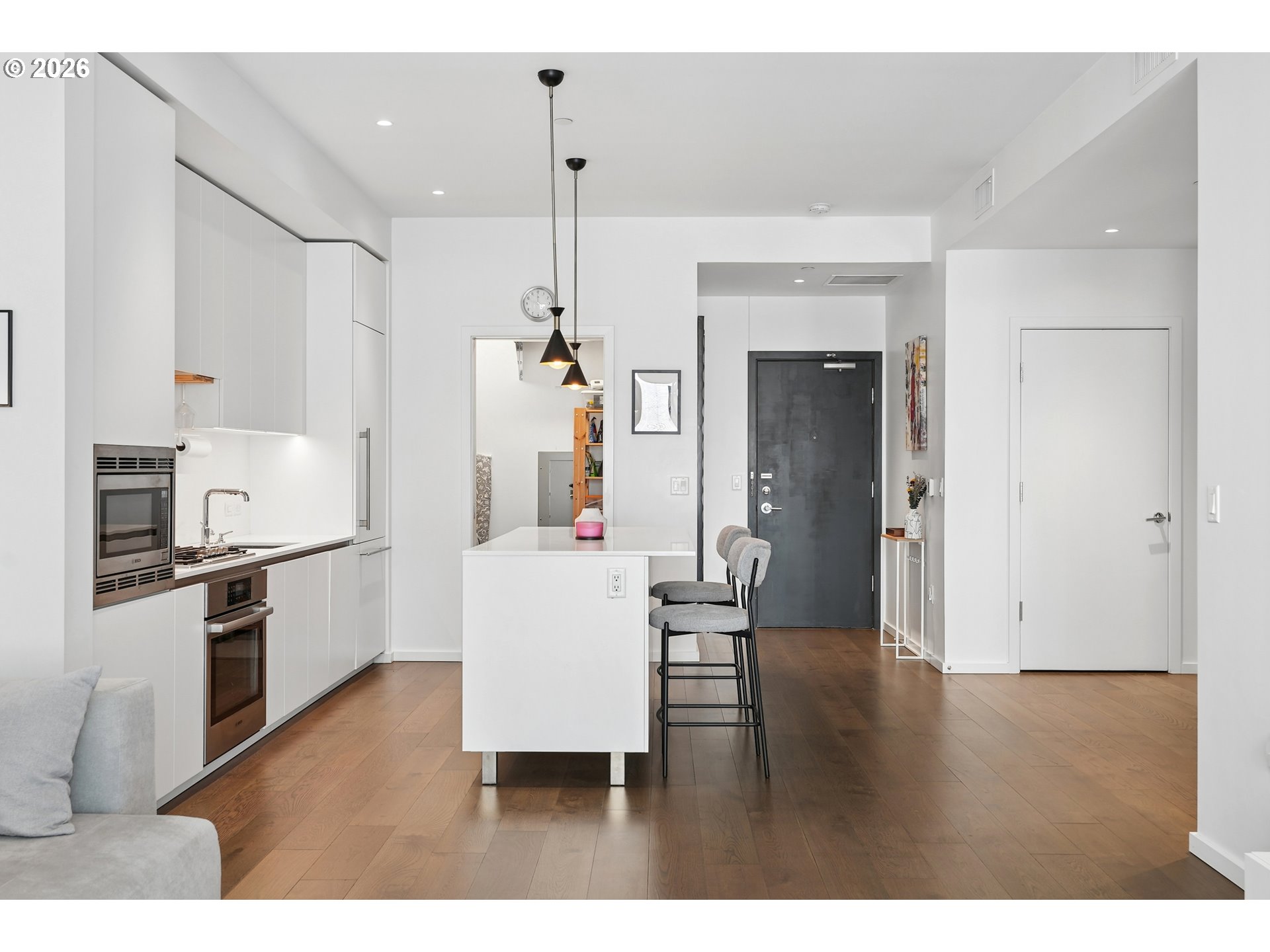 Photo #12: 102958956 Listing: Photo #12