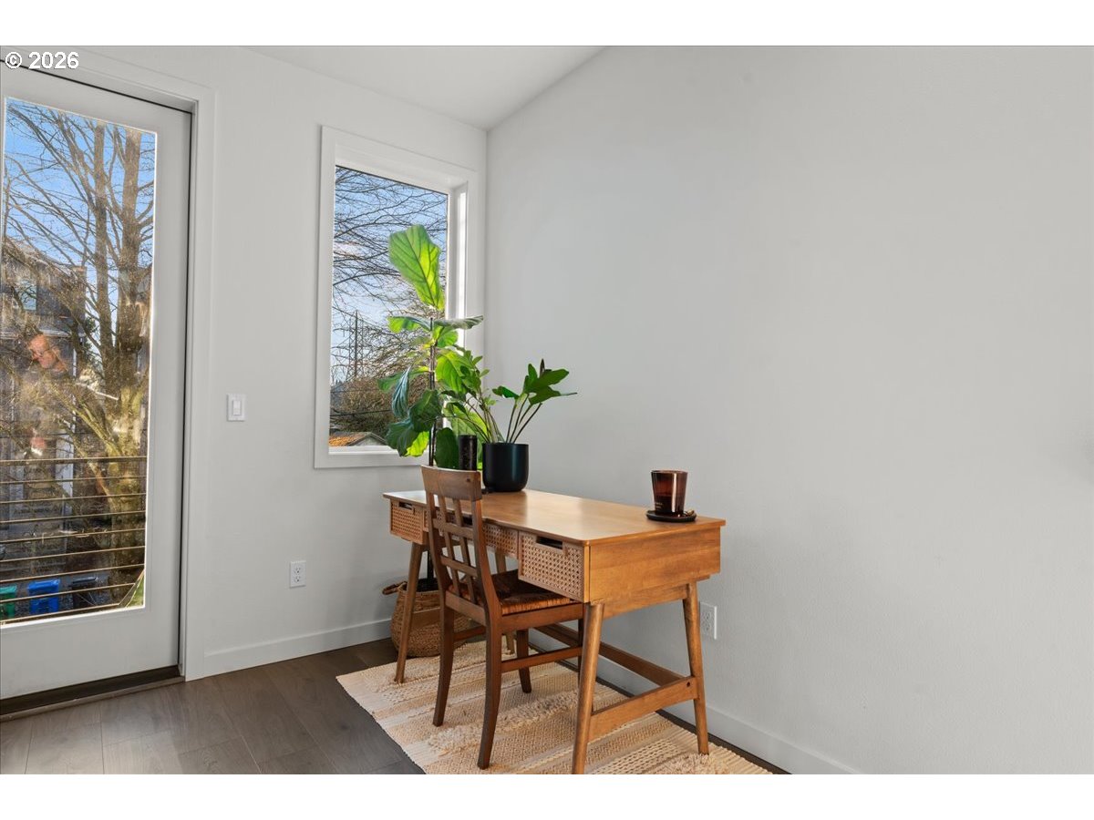 Photo #8: 103036235 Listing: Photo #8