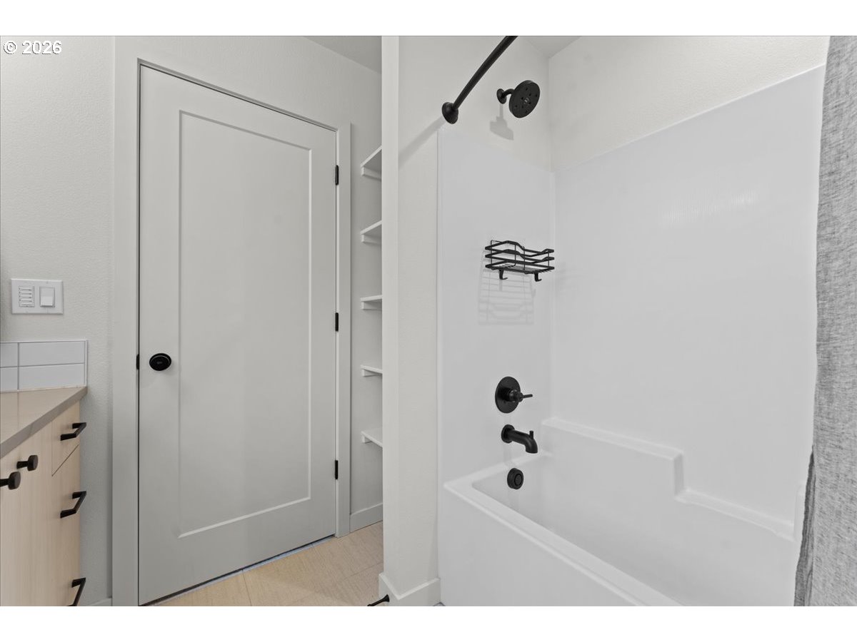 Photo #29: 103036235 Listing: Photo #29