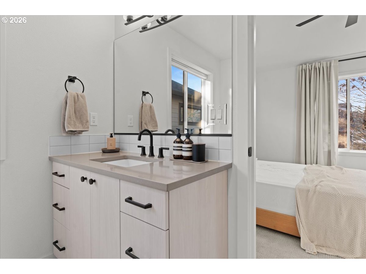 Photo #20: 103036235 Listing: Photo #20