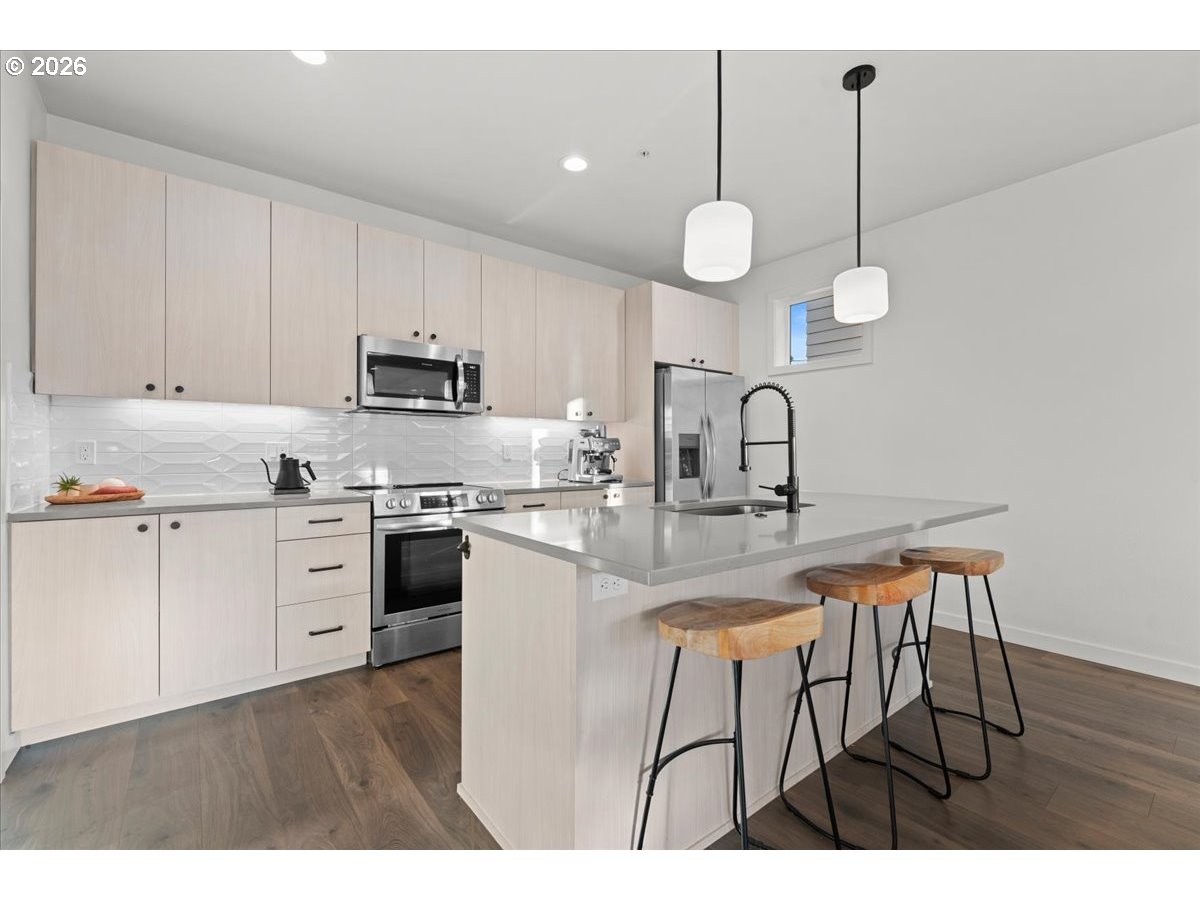 Photo #17: 103036235 Listing: Photo #17