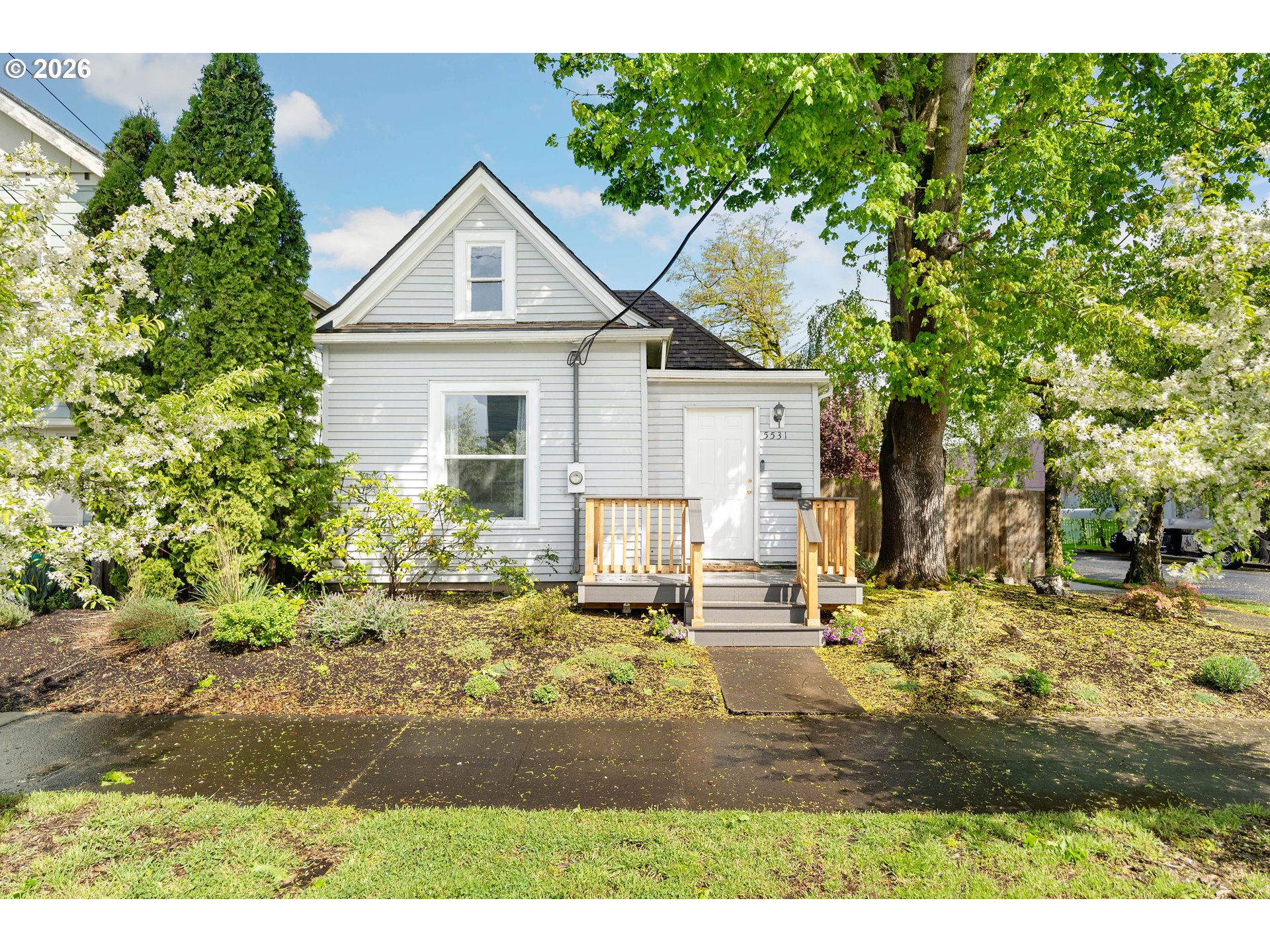 487 W 19TH AVE, Eugene, OR, 97401