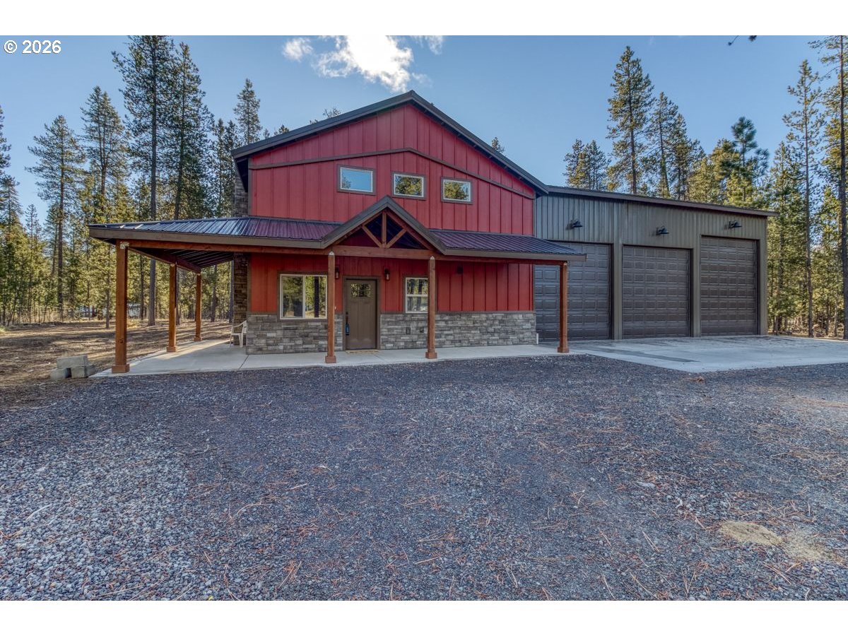 2084 EASTWOOD LN, Eugene, OR, 97401