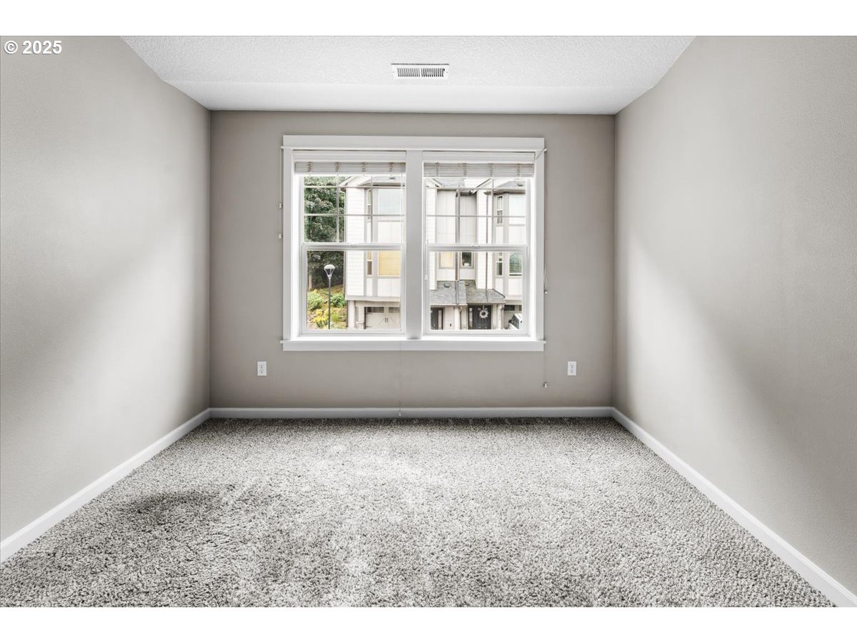 Photo #16: 103185818 Listing: Photo #16