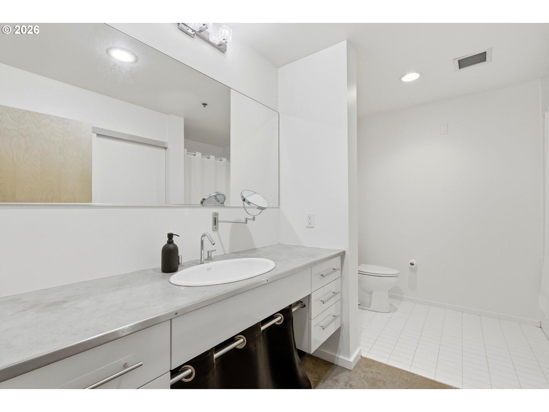 Photo #21: 103685547 Listing: Photo #21