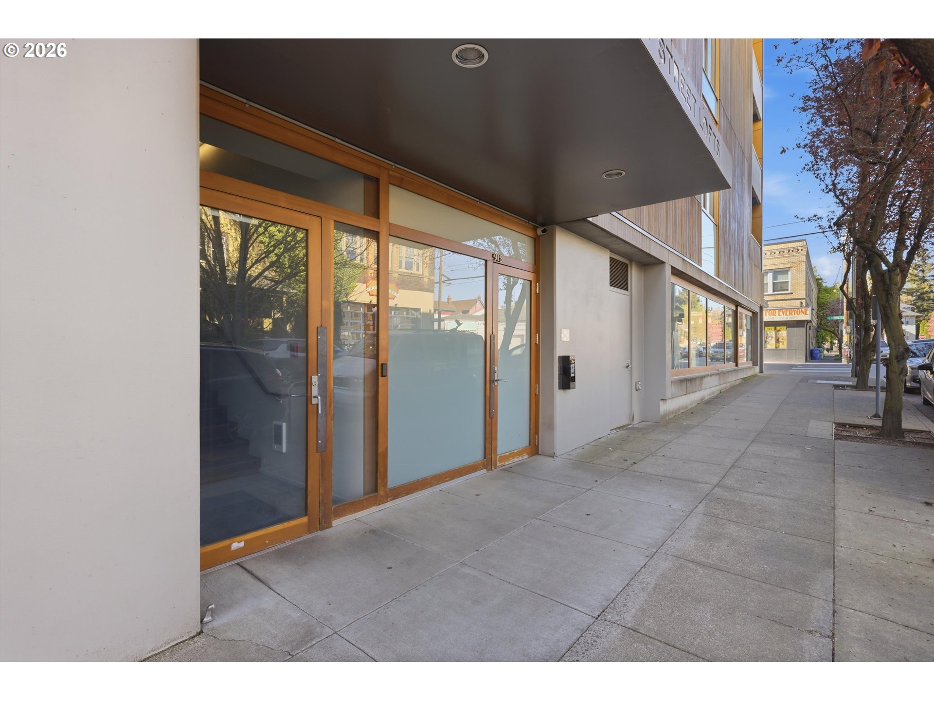 Photo #3: 103685547 Listing: Photo #3