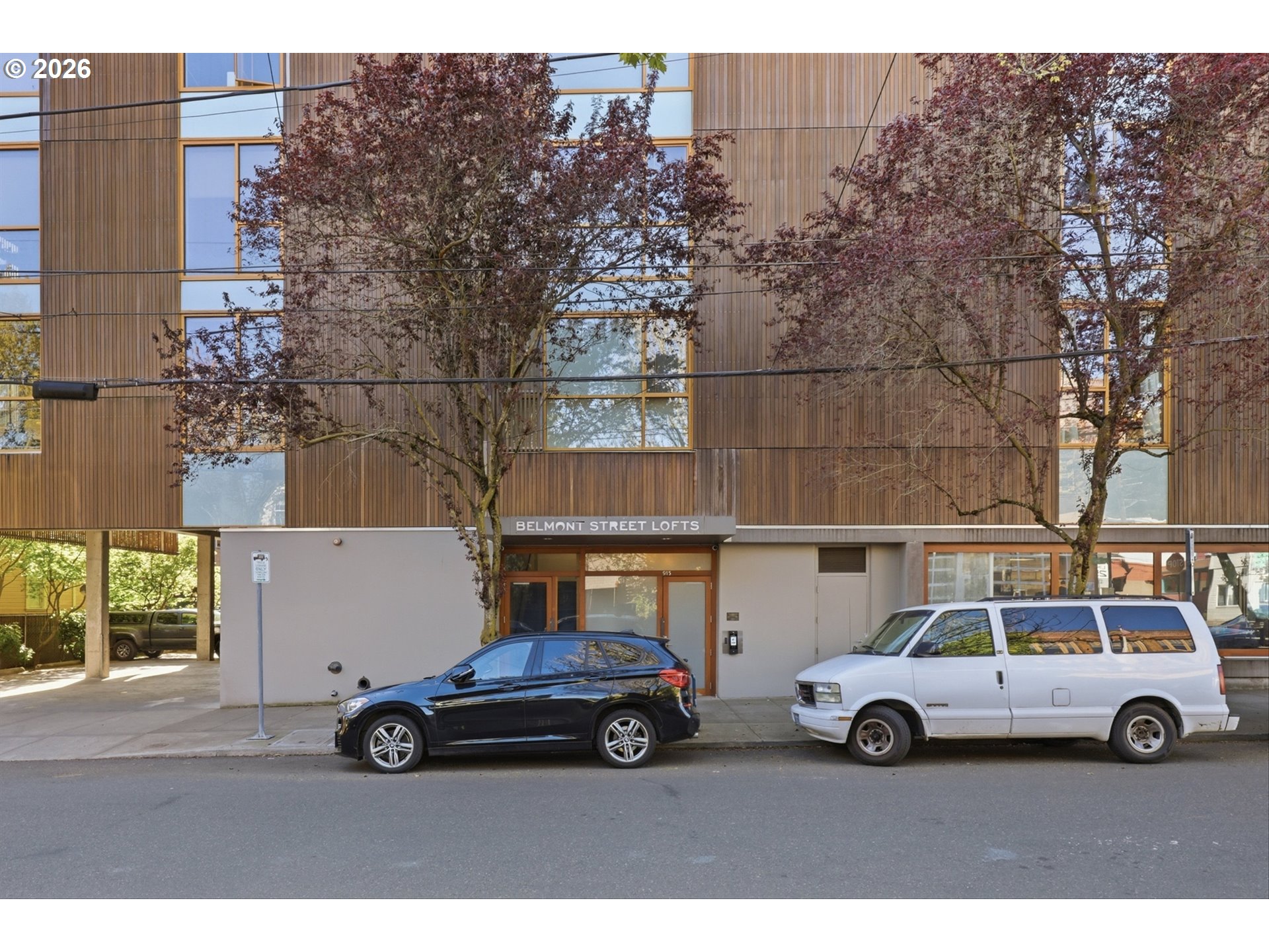 Photo #2: 103685547 Listing: Photo #2