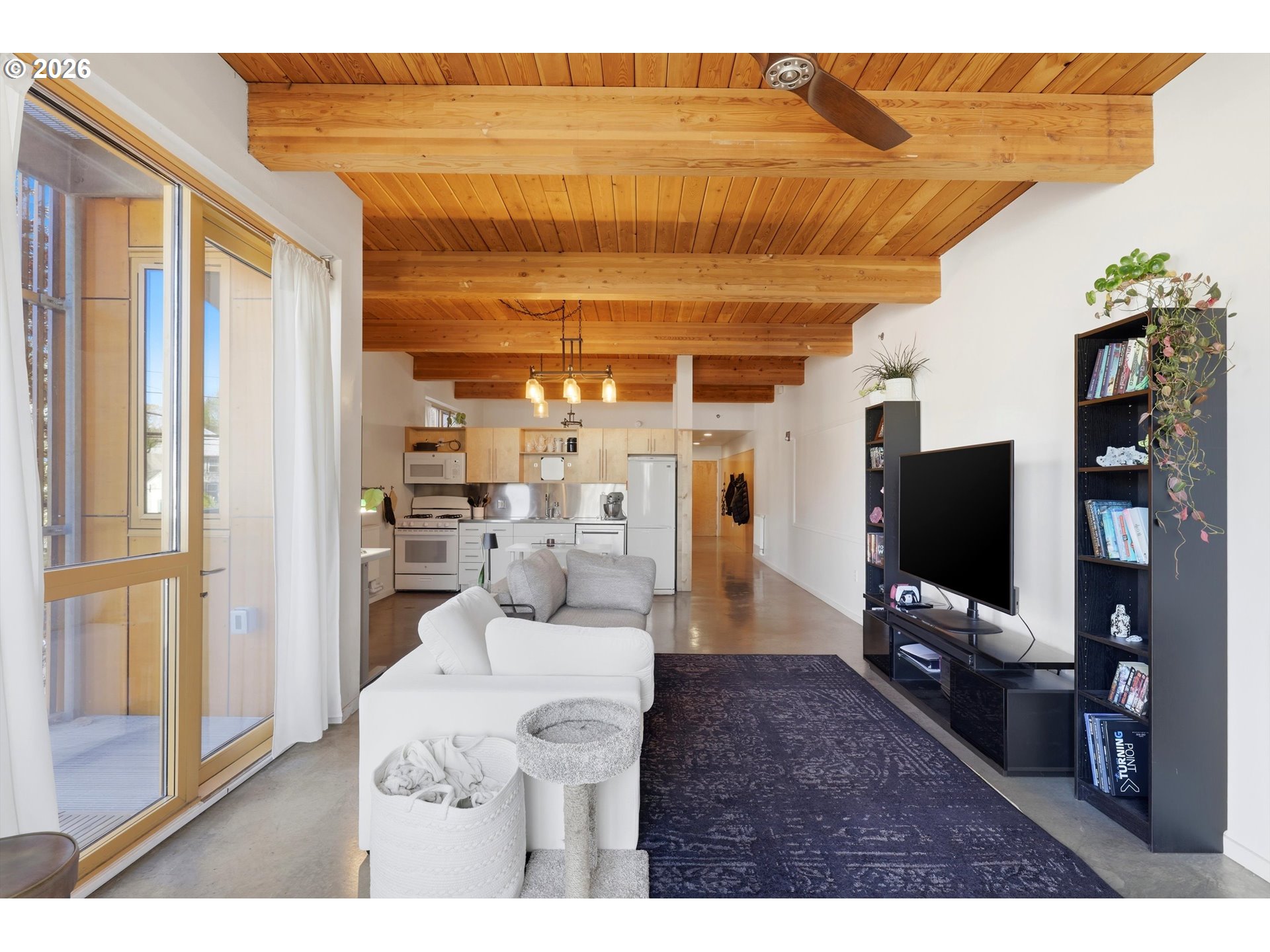 Photo #10: 103685547 Listing: Photo #10