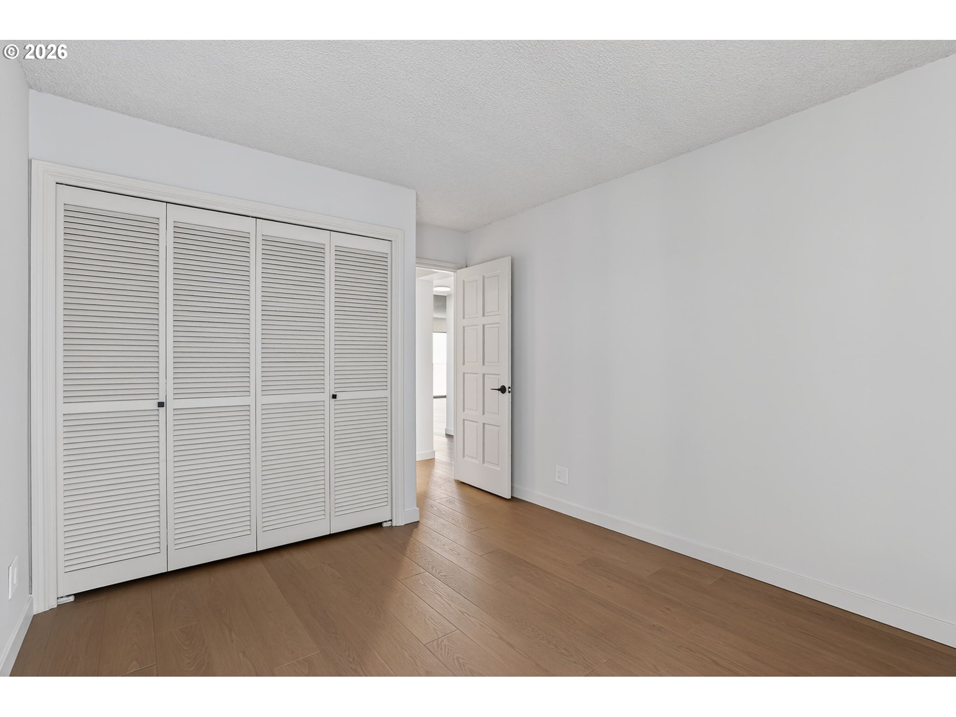 Photo #24: 104012499 Listing: Photo #24