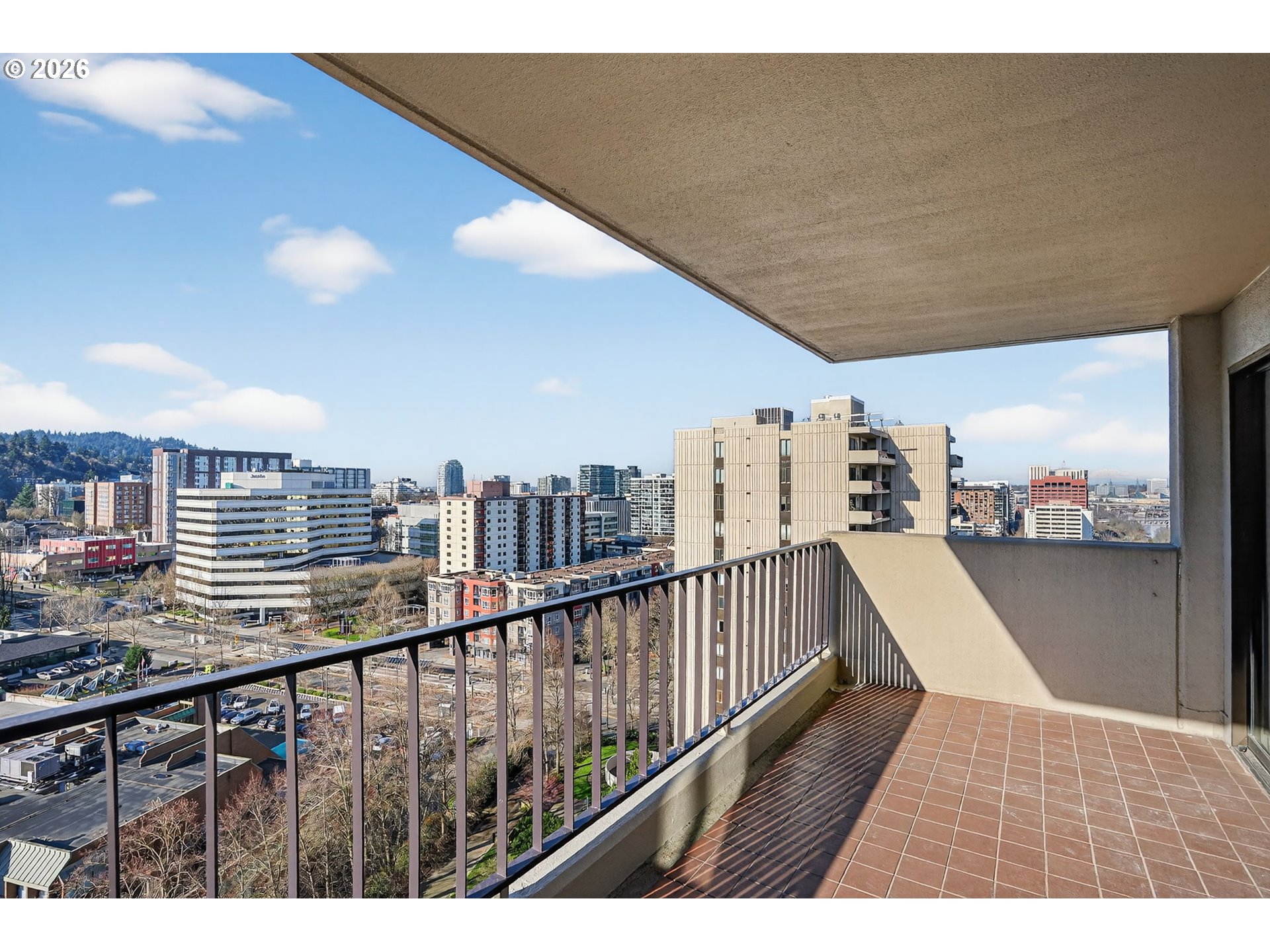 Photo #6: 104012499 Listing: Photo #6