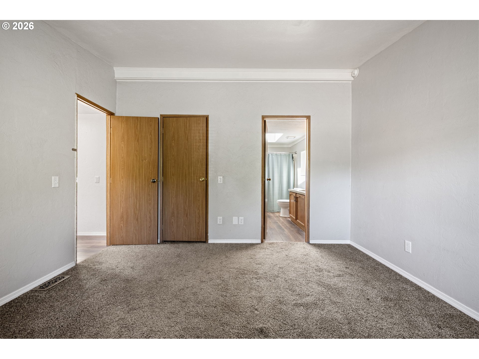 Property photo 16 of 25