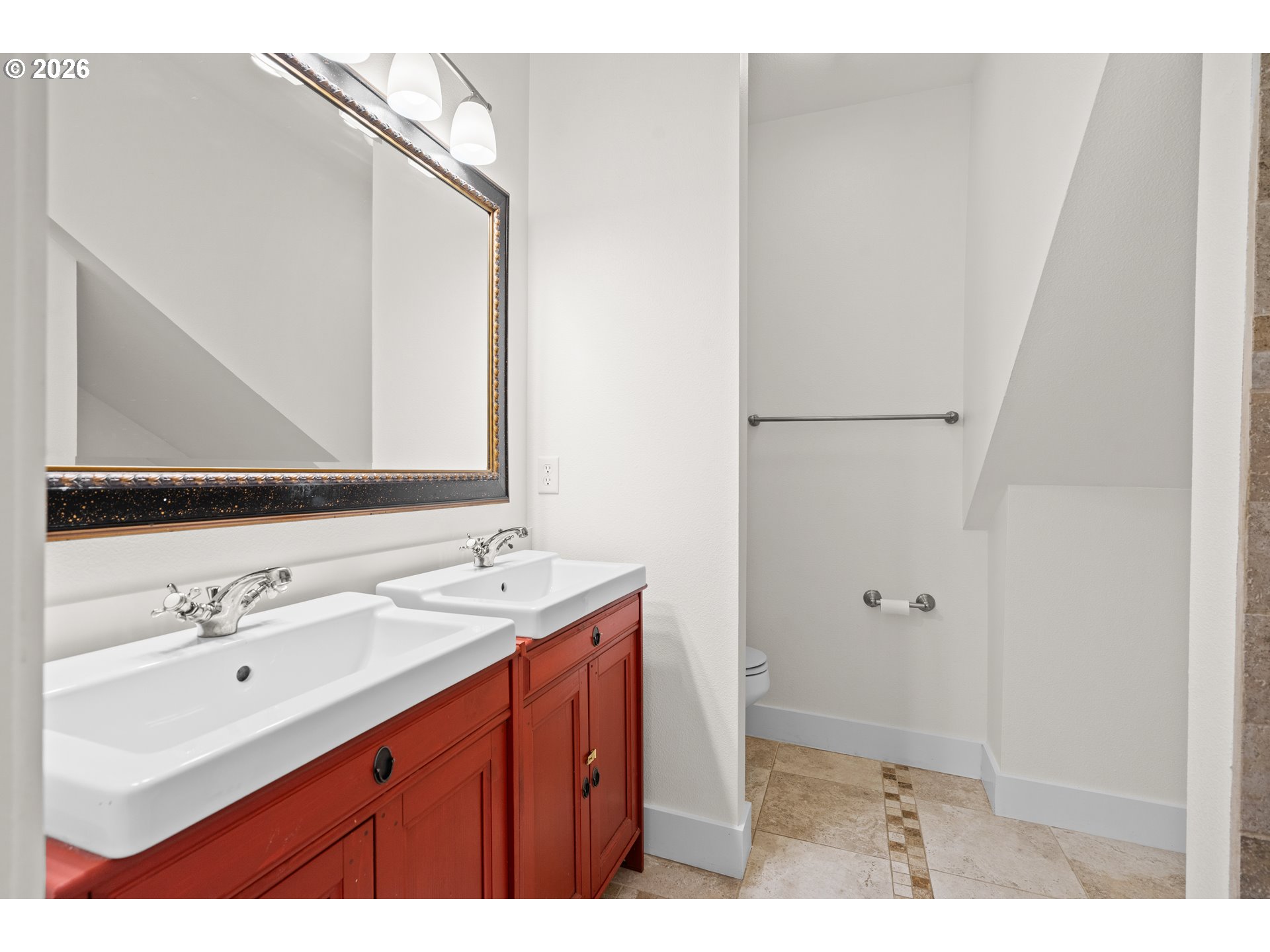 Photo #25: 104887502 Listing: Photo #25