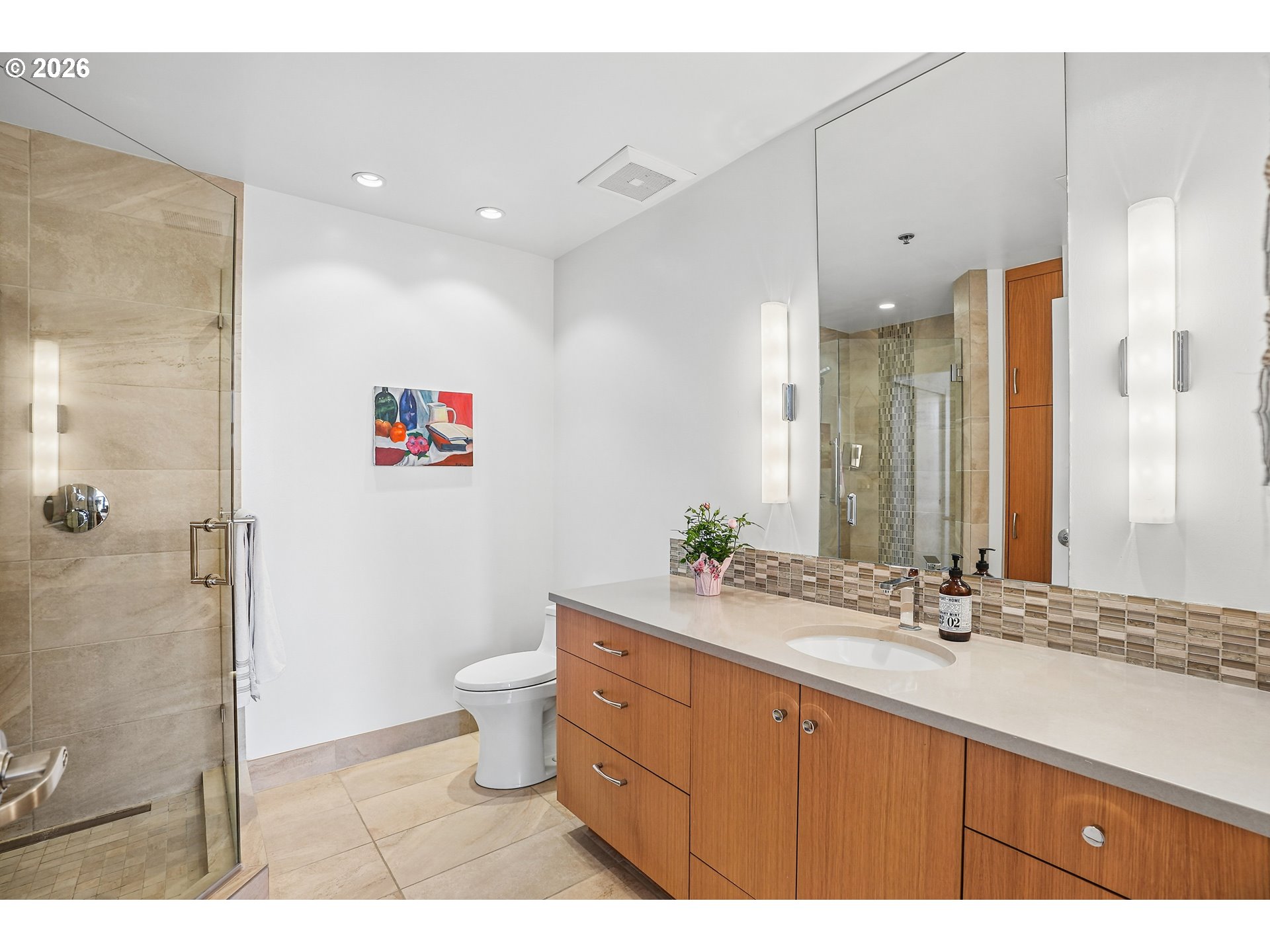 Photo #9: 105089102 Listing: Photo #9