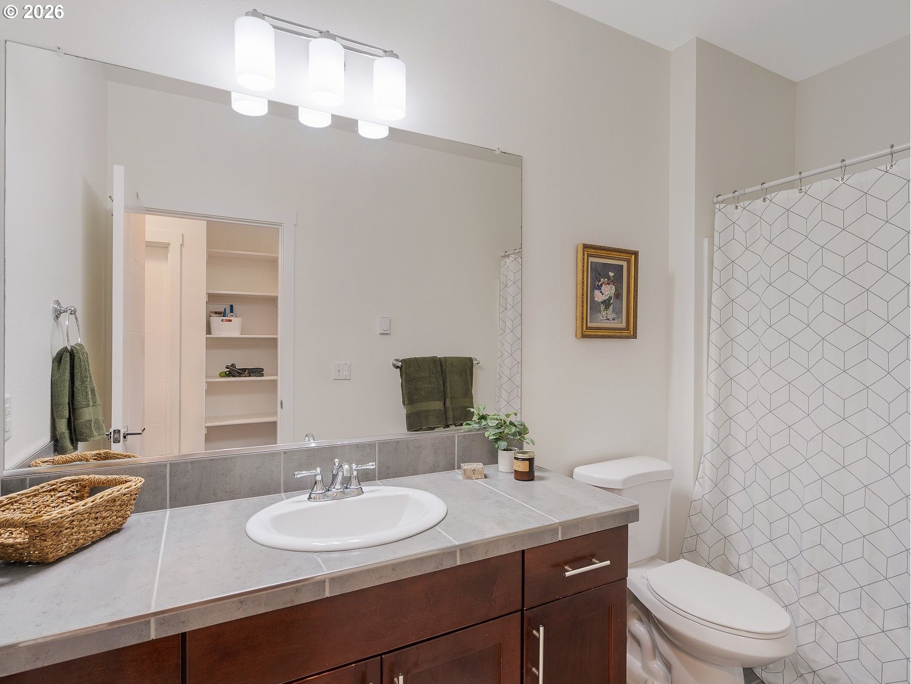 Photo #15: 105340994 Listing: Photo #15