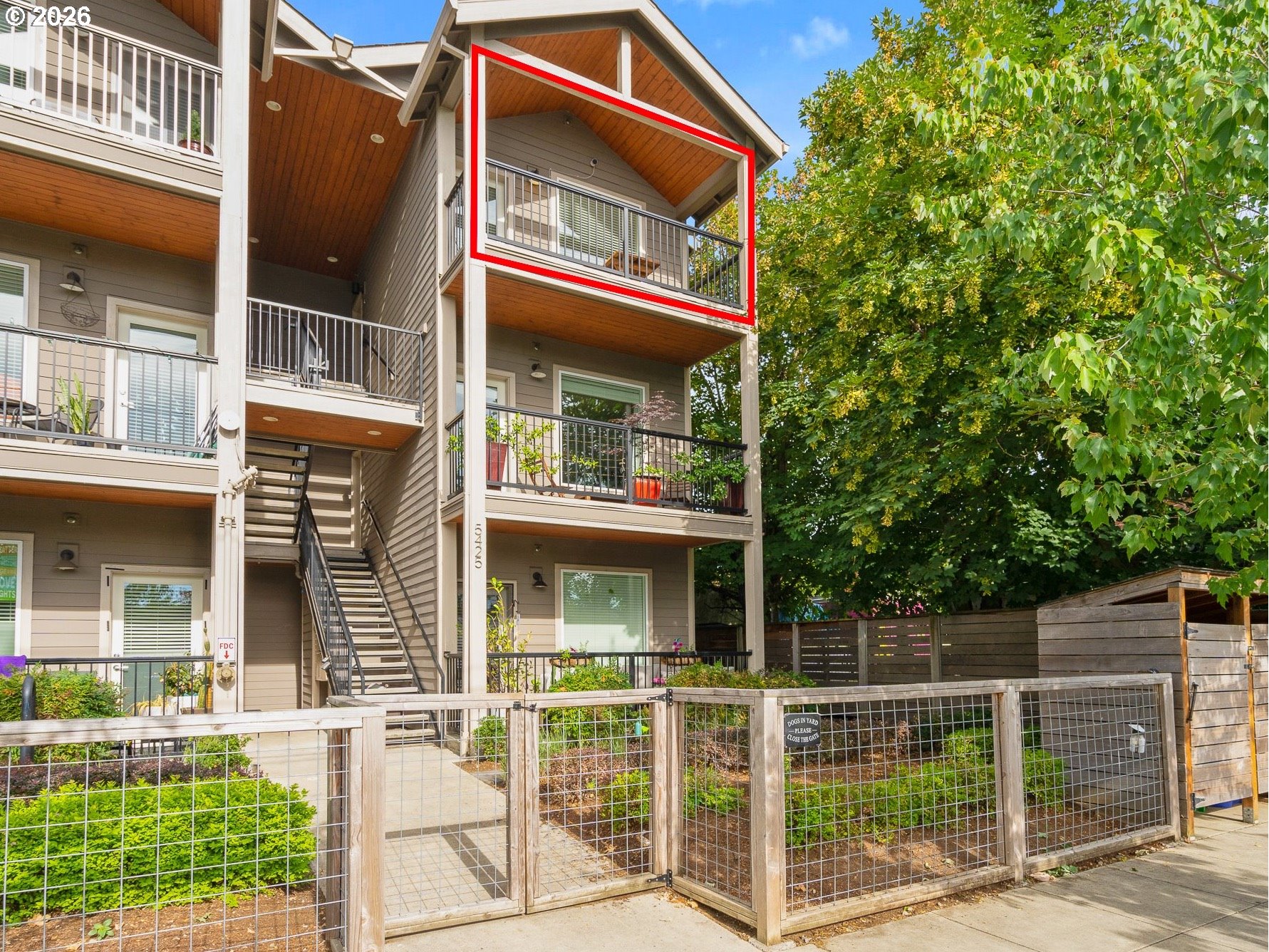 Photo #2: 105340994 Listing: Photo #2