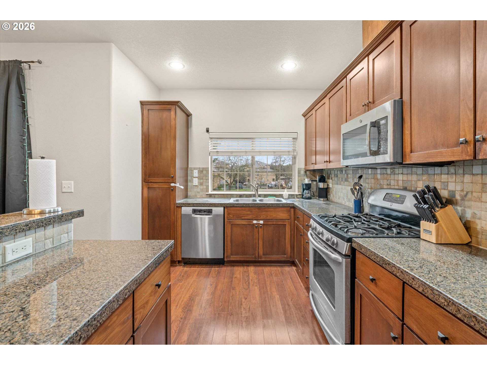 Photo #2: 105836349 Listing: Photo #2