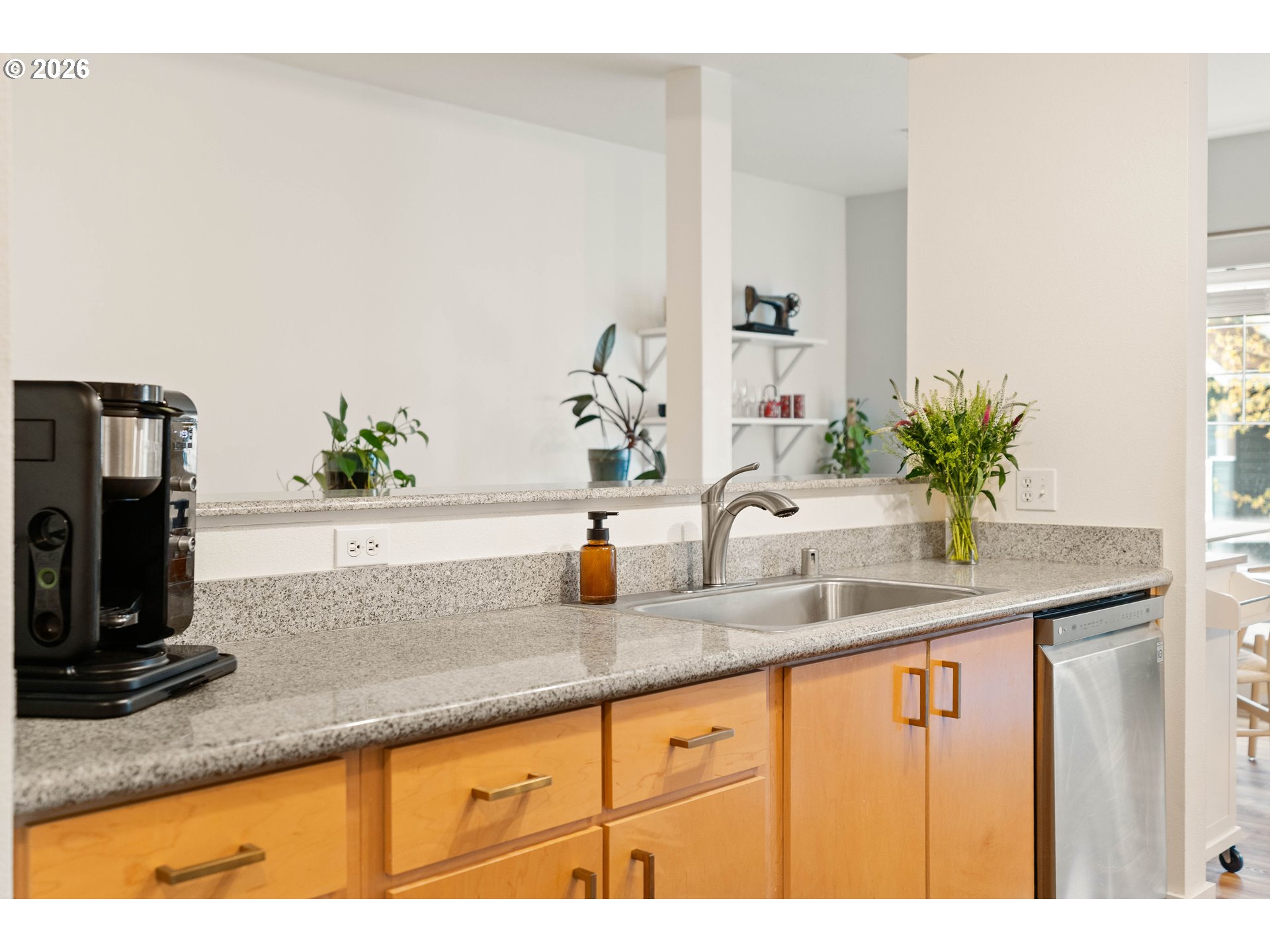 Photo #16: 106056118 Listing: Photo #16