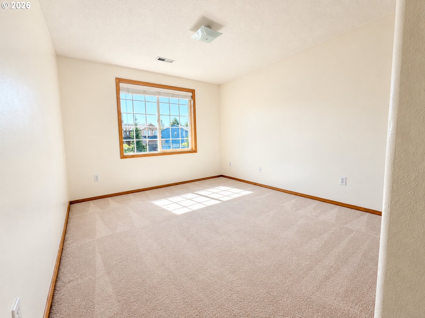 Property photo 12 of 22