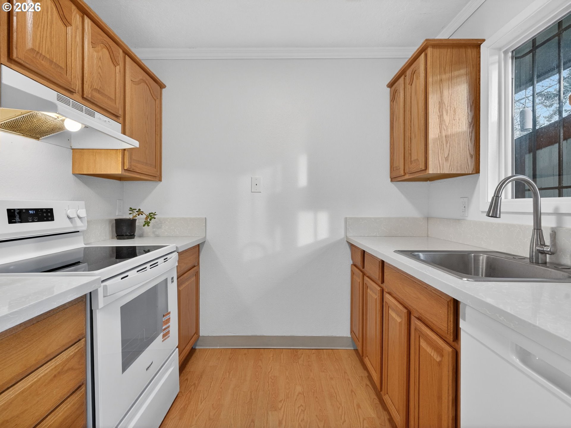 Photo #3: 108068385 Listing: Photo #3