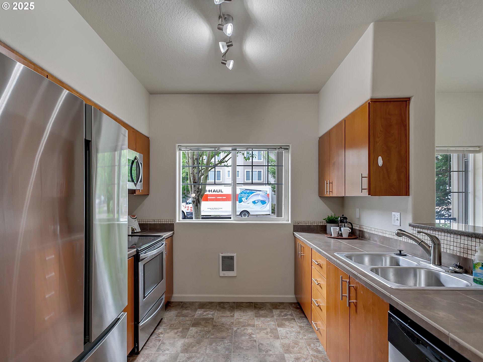 Photo #11: 108591065 Listing: Photo #11