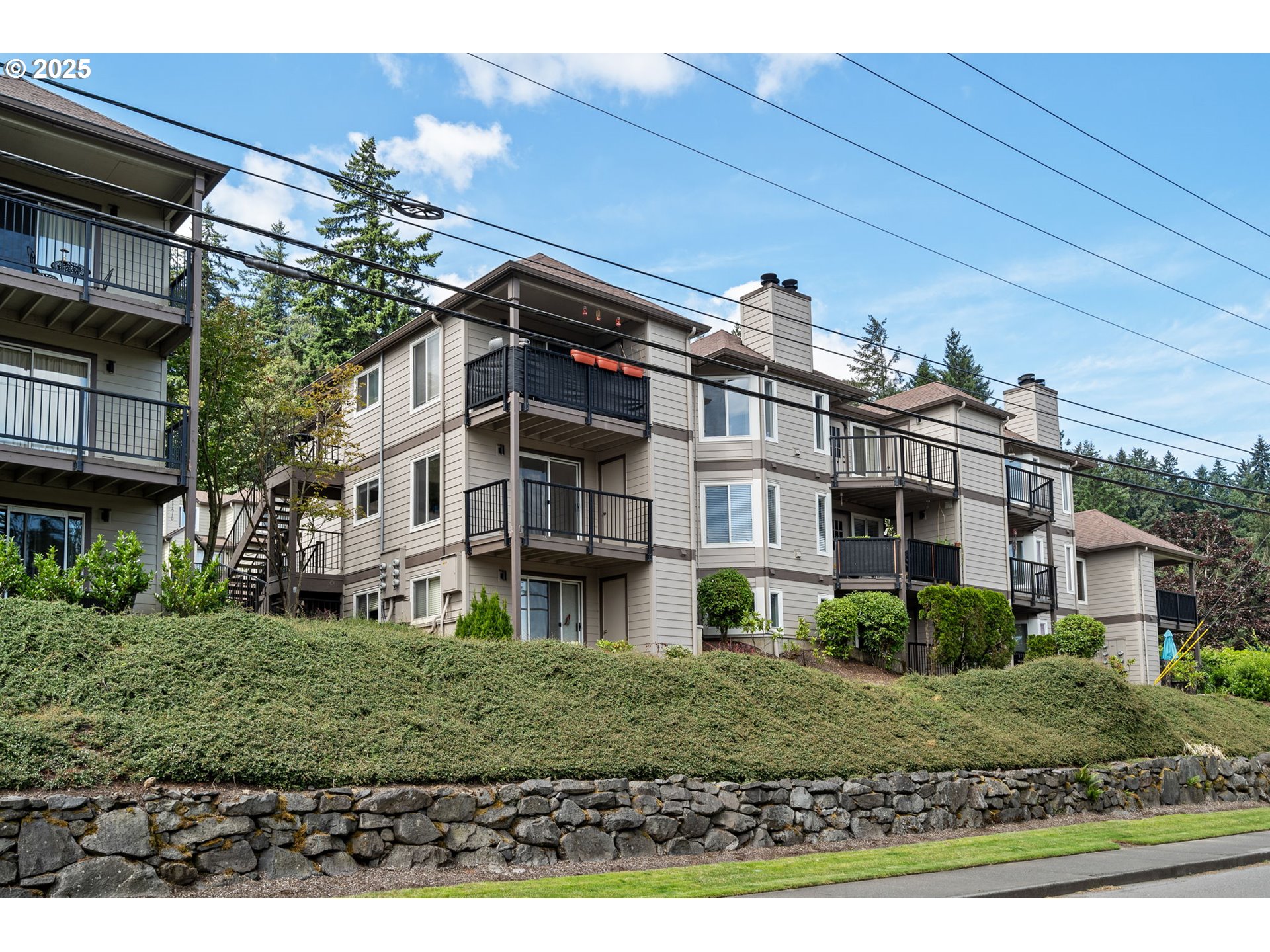 Photo #14: 108921765 Listing: Photo #14